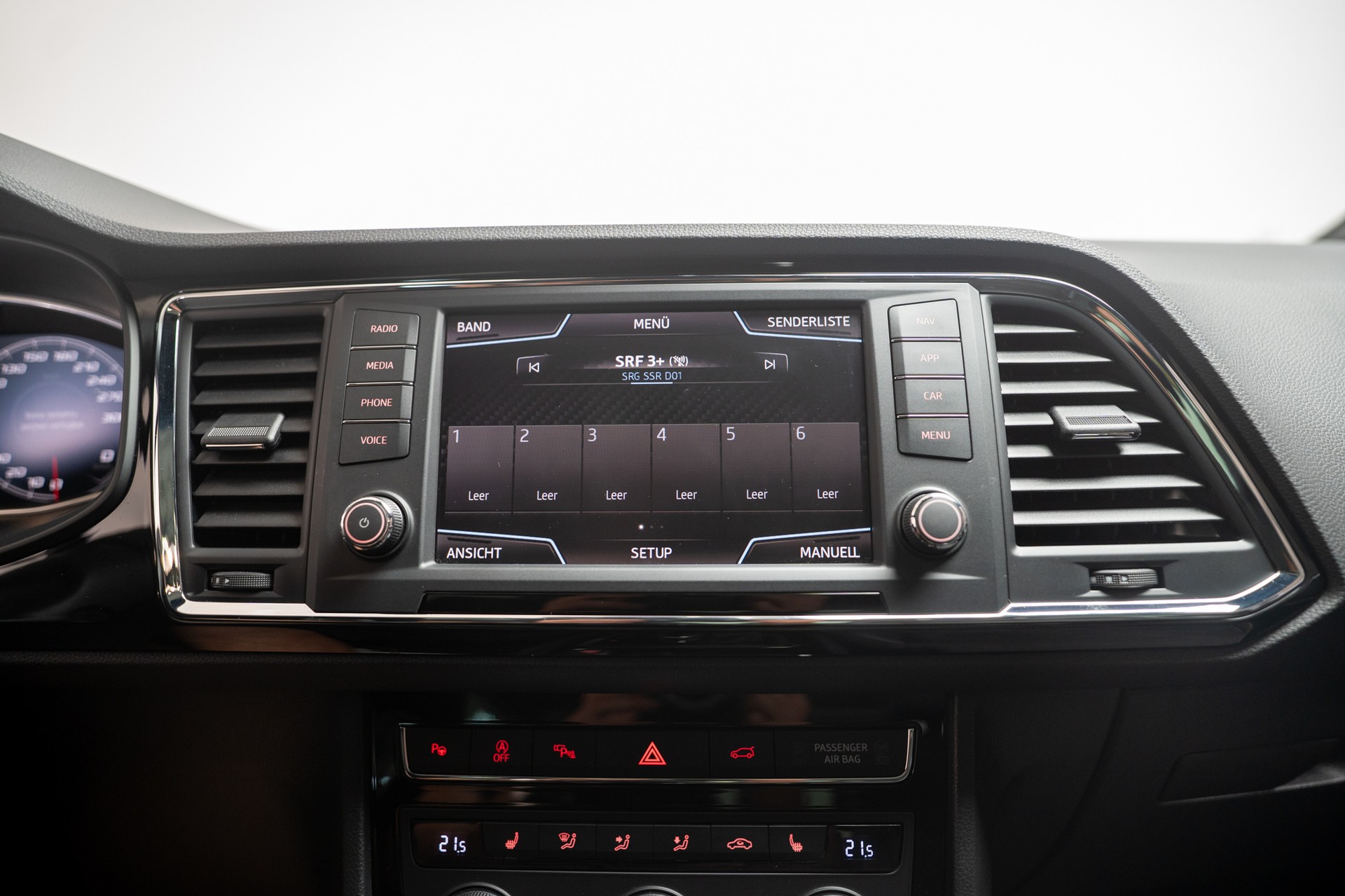 CUPRA Ateca Cupra 2.0 TSI 4Drive DSG / Panorama-Glasdach / 360°Kamera / Tempomat-image-23