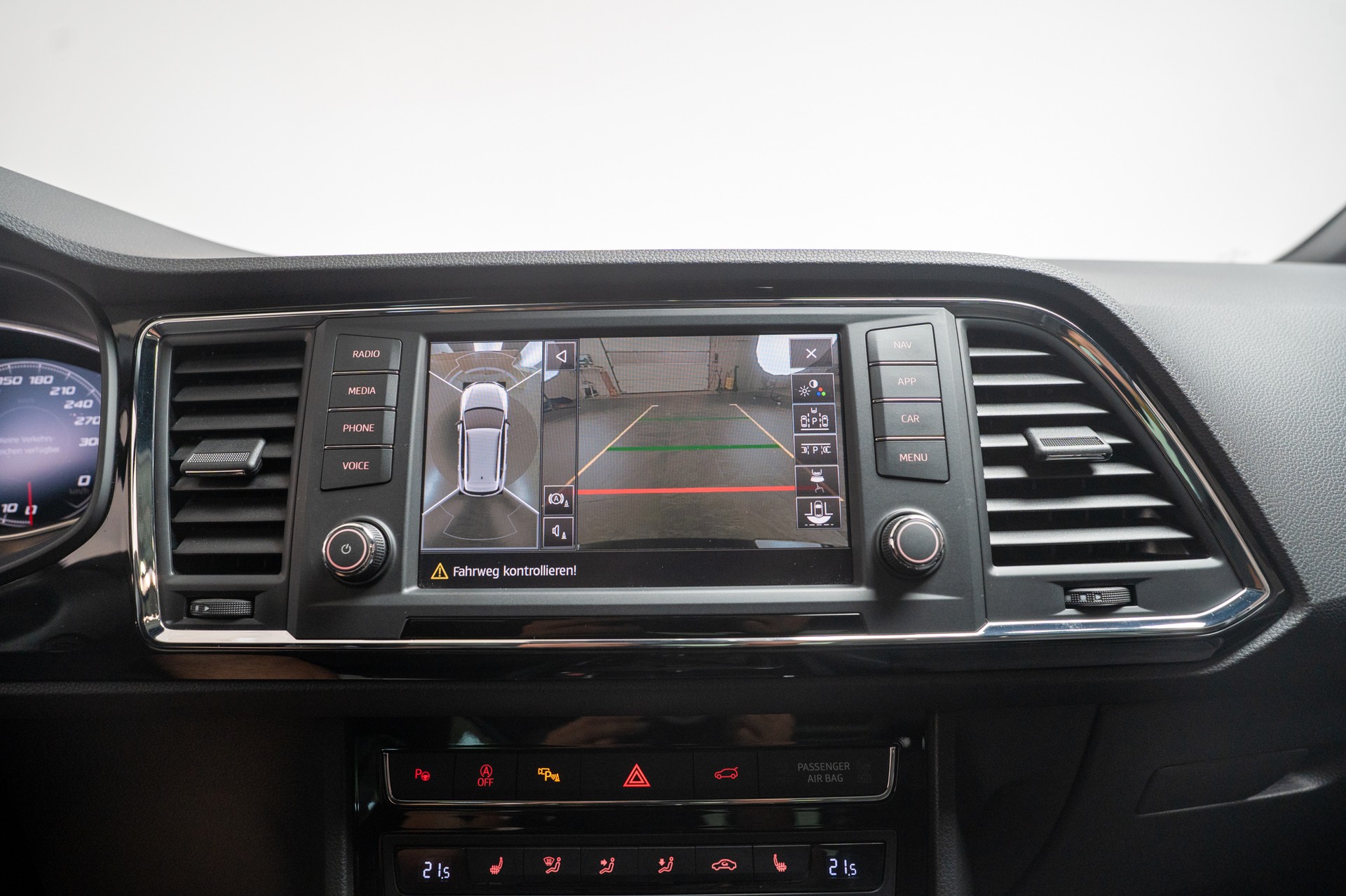 CUPRA Ateca Cupra 2.0 TSI 4Drive DSG / Panorama-Glasdach / 360°Kamera / Tempomat-image-20