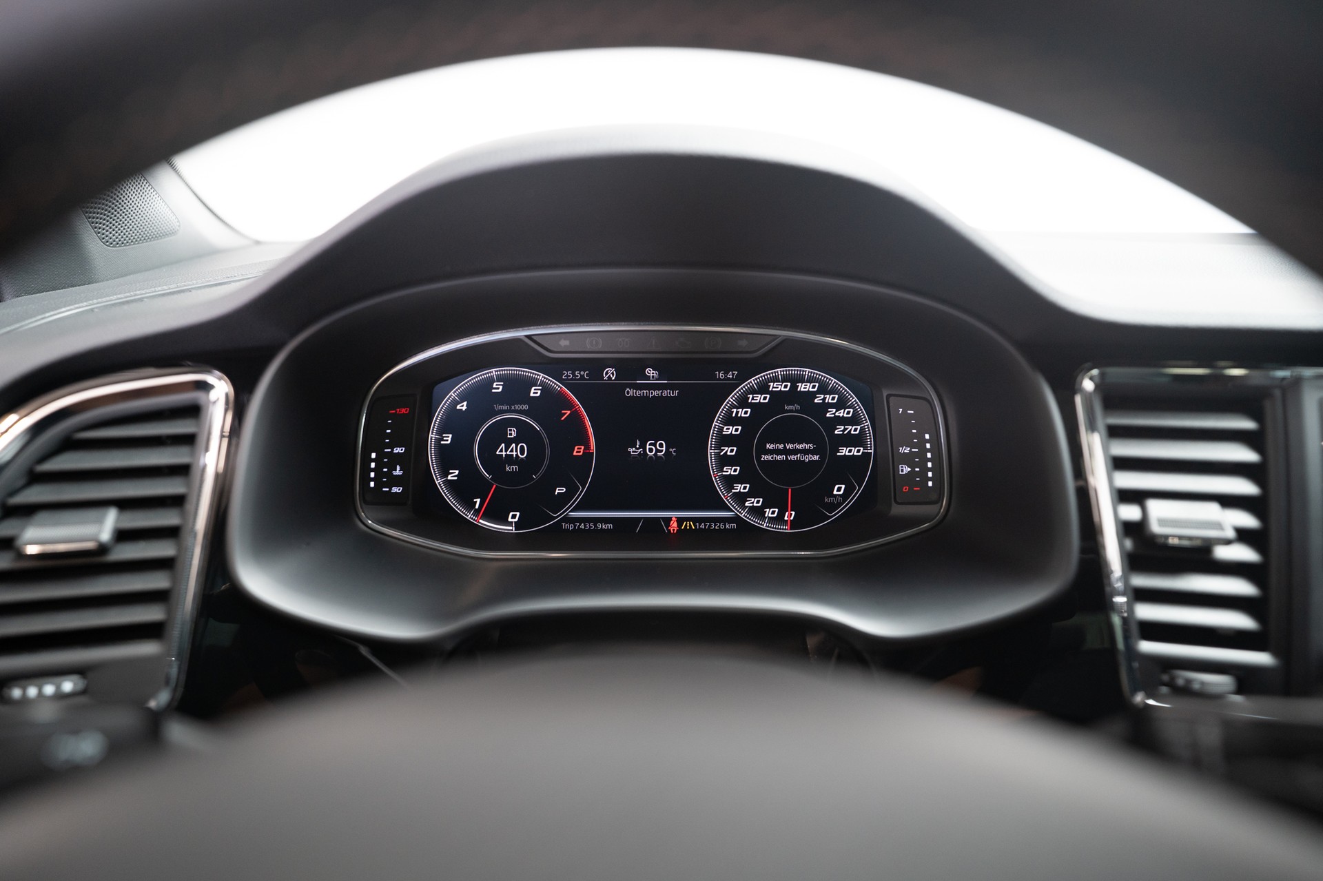 CUPRA Ateca Cupra 2.0 TSI 4Drive DSG / Panorama-Glasdach / 360°Kamera / Tempomat-image-18