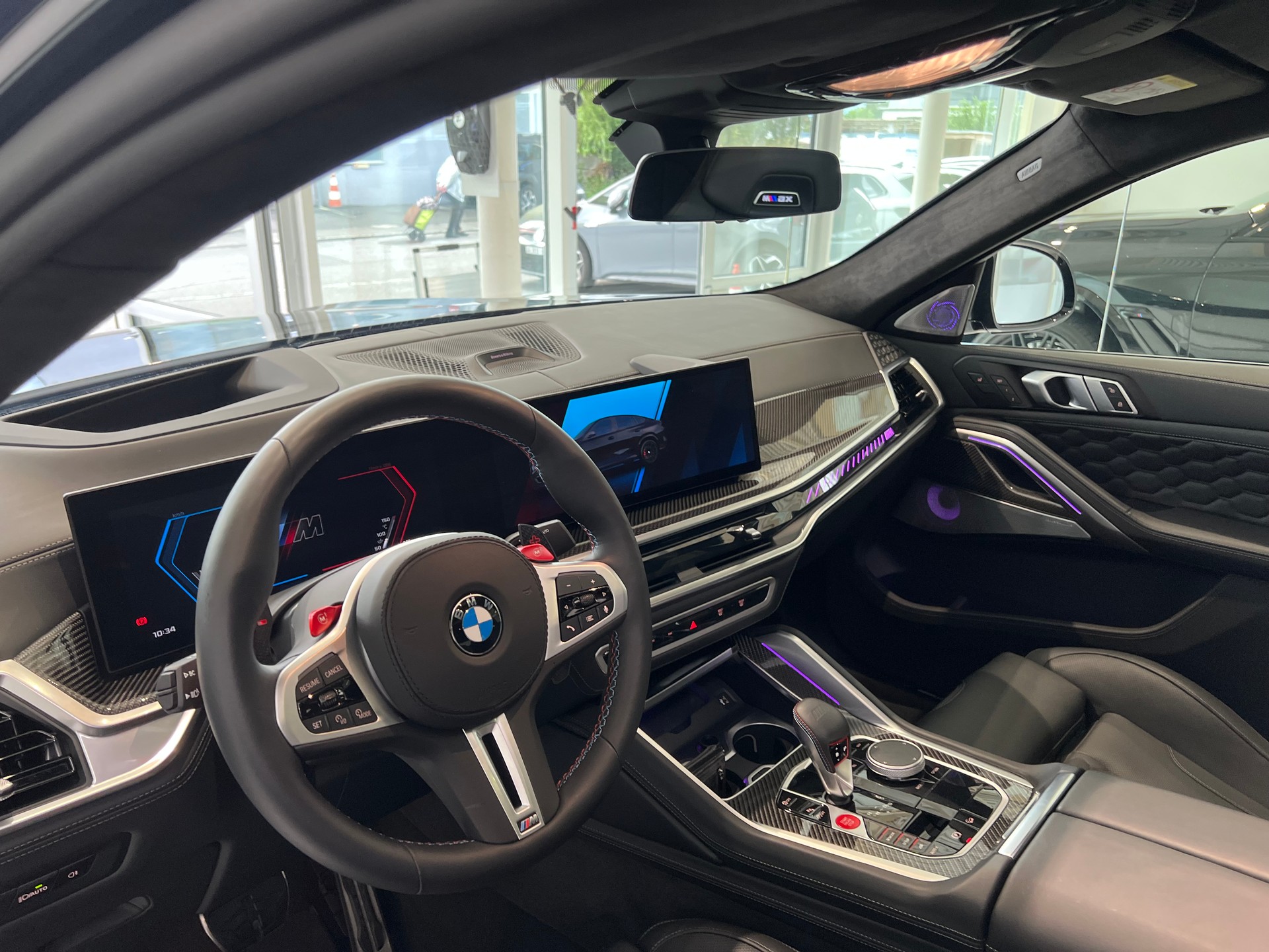 BMW BMW X6M Competition *Werksgarantie bis 01.2029* *B&W*Skylounge*Massage*Carbon*-image-3