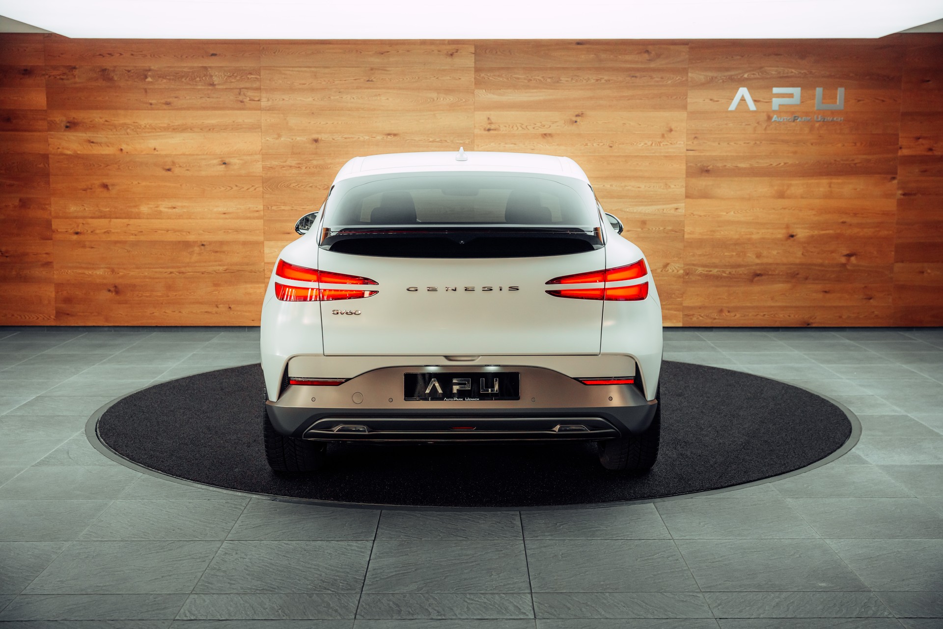 GENESIS GV60 77.4 kWh Sport Plus AWD-image-16
