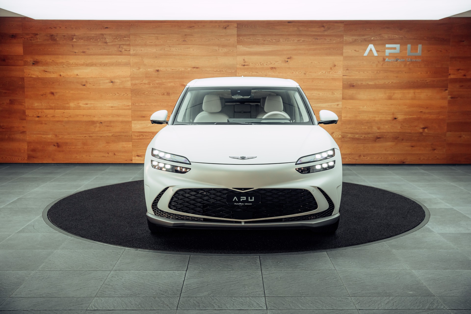GENESIS GV60 77.4 kWh Sport Plus AWD-image-17