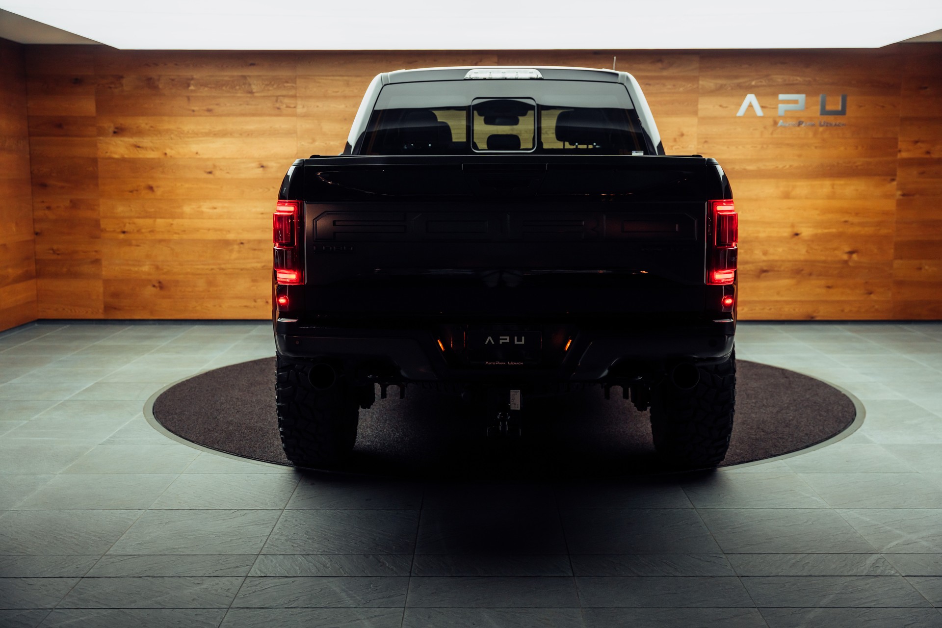 FORD F-150 Raptor SuperCrew 3.5 EcoBoost V6 4x4-image-17