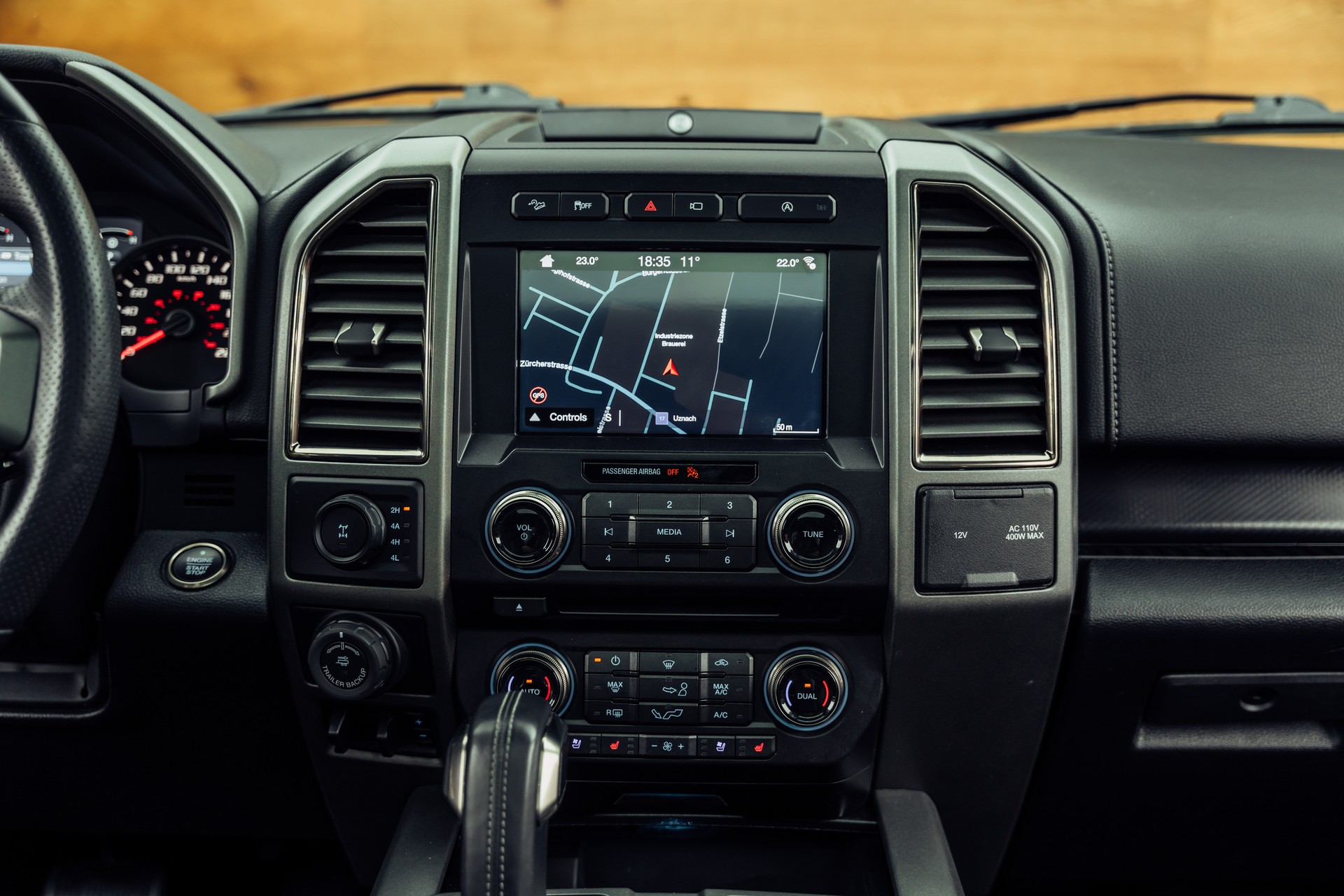 FORD F-150 Raptor SuperCrew 3.5 EcoBoost V6 4x4-image-11