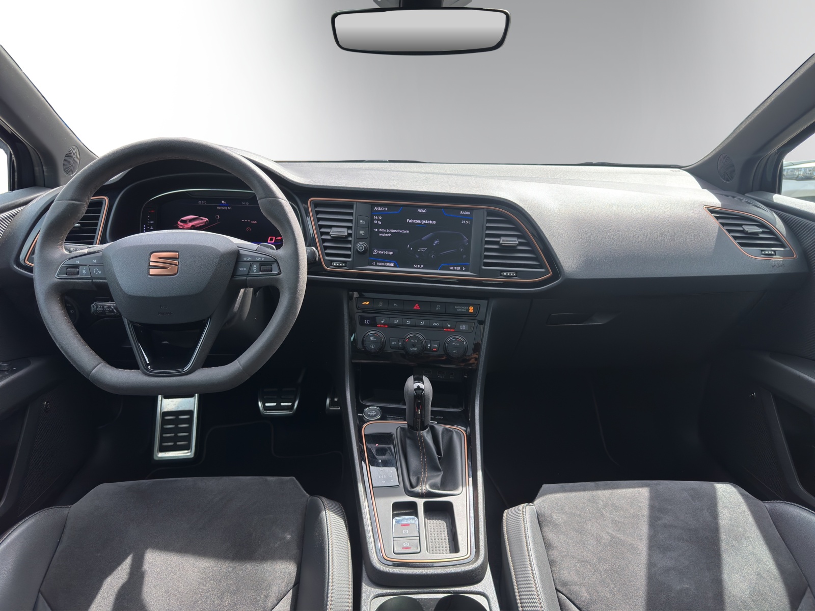SEAT Leon ST 2.0 TSI Cupra 300 4 Drive DSG-image-10