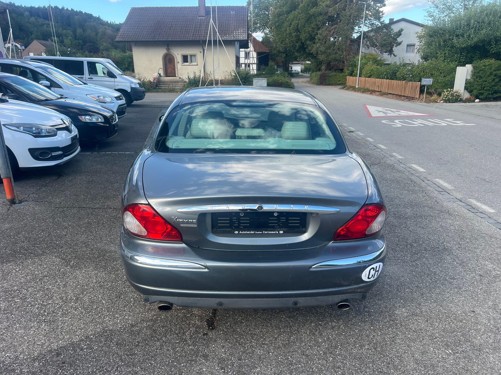 JAGUAR X-Type 2.5 V6 Traction4 Executive-showroom-element-3
