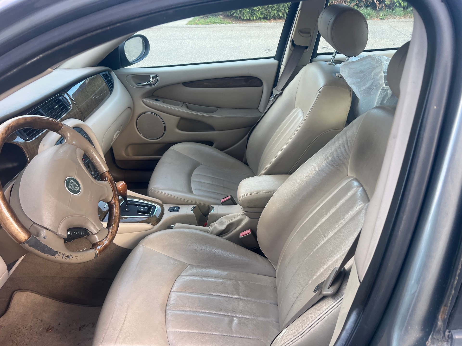 JAGUAR X-Type 2.5 V6 Traction4 Executive-image-5