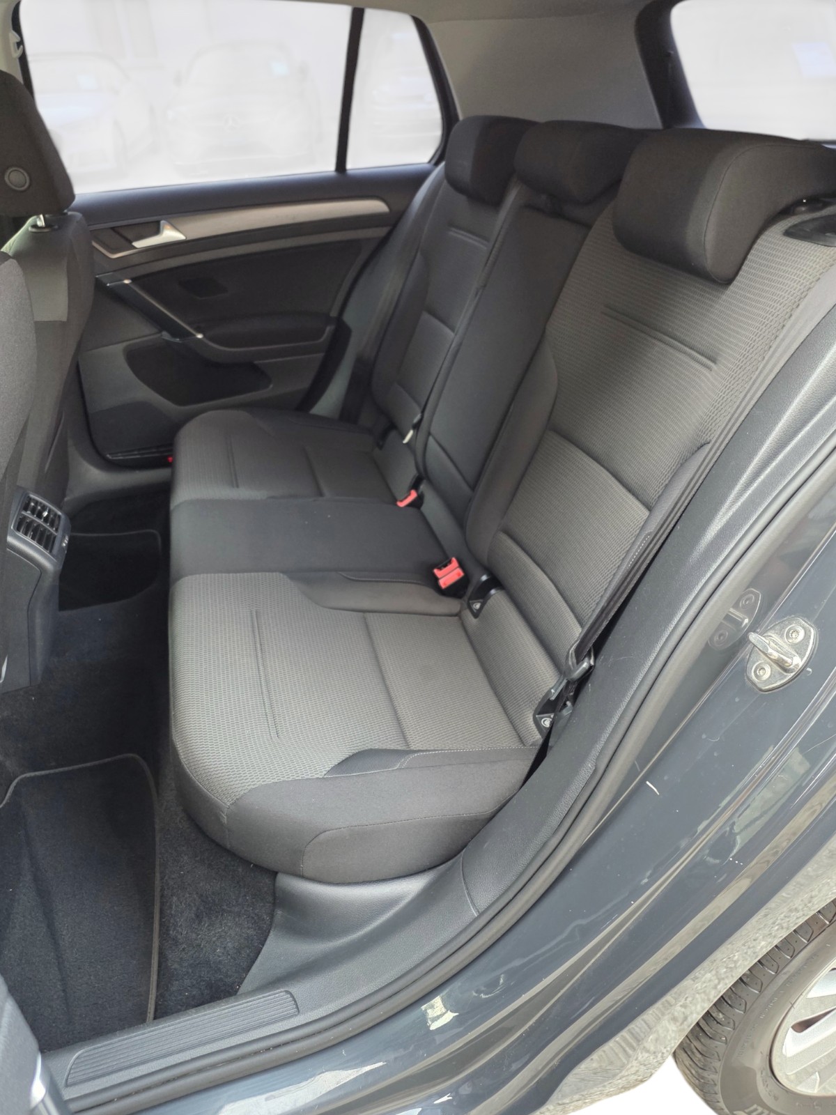 VW Golf 1.0 TSI Comfortline-image-12