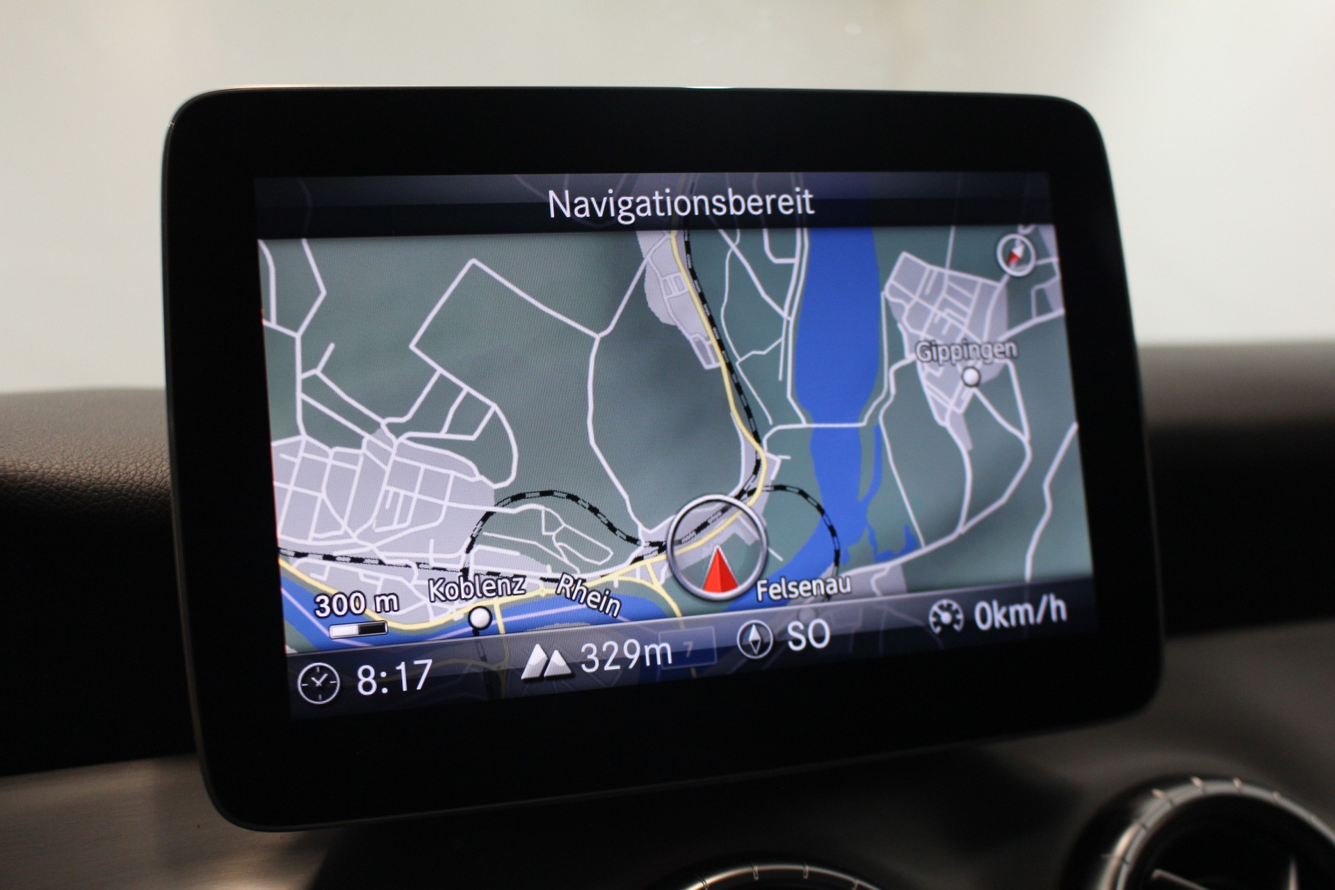 MERCEDES-BENZ CLA 220 AMG Line 4m-image-16