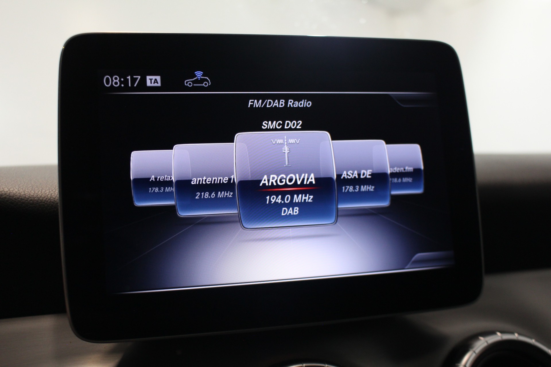 MERCEDES-BENZ CLA 220 AMG Line 4m-image-17