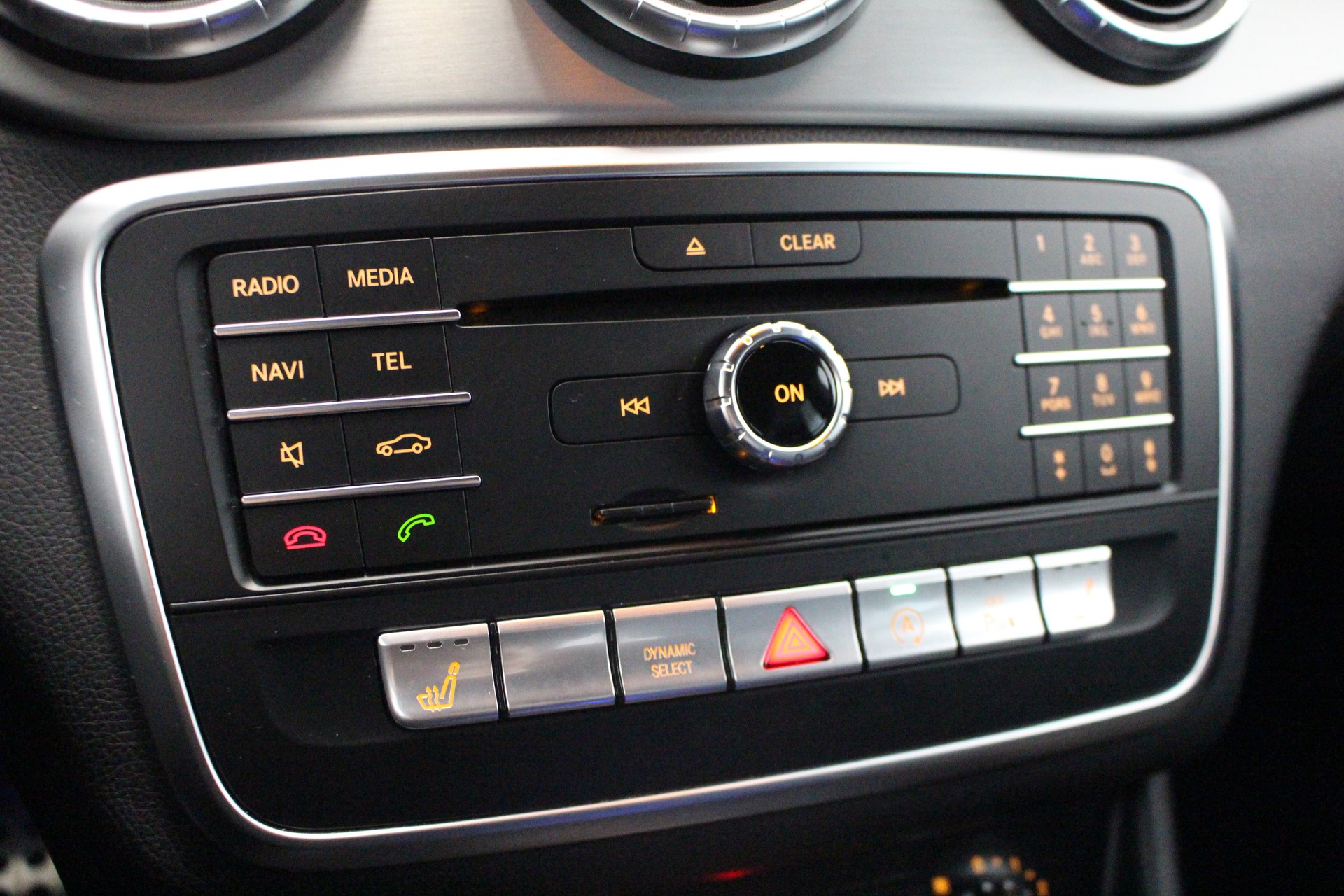 MERCEDES-BENZ CLA 220 AMG Line 4m-image-20