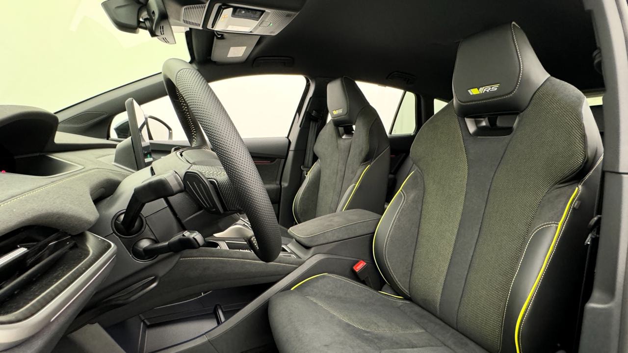 SKODA Enyaq 4x4 RS-image-5