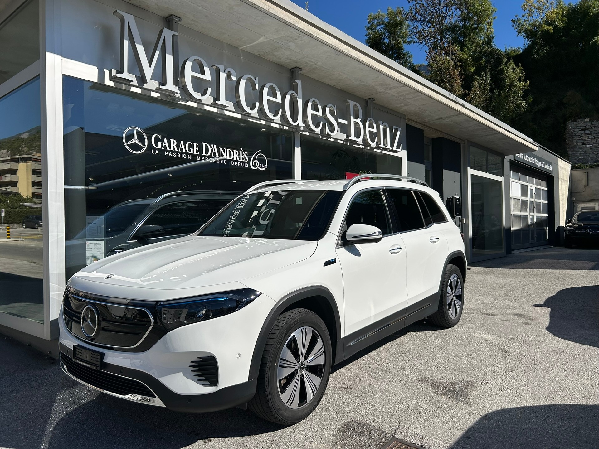 MERCEDES-BENZ EQB 350 4Matic 7 Places