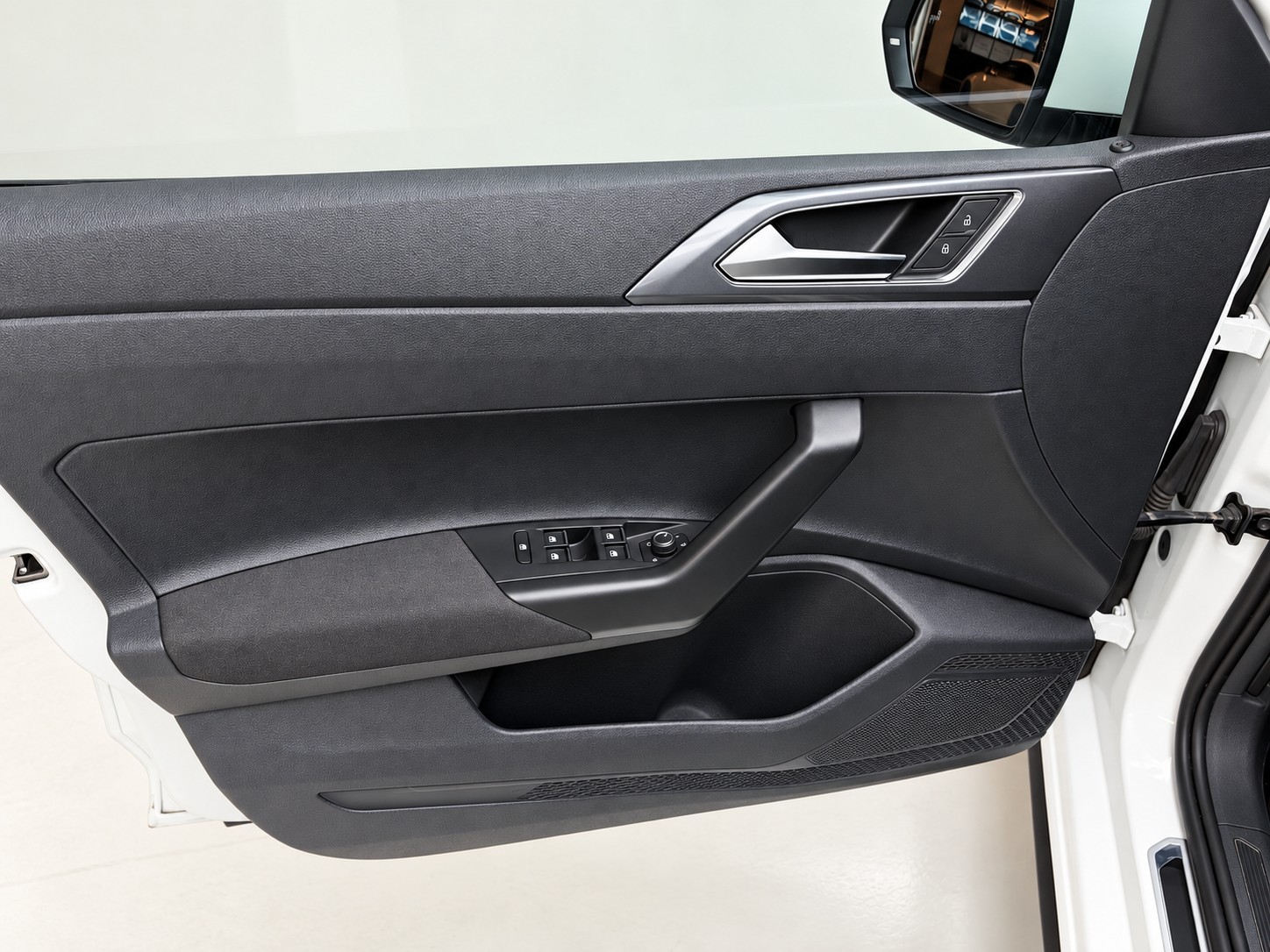 VW Polo 2.0 TSI GTI PRO-image-25