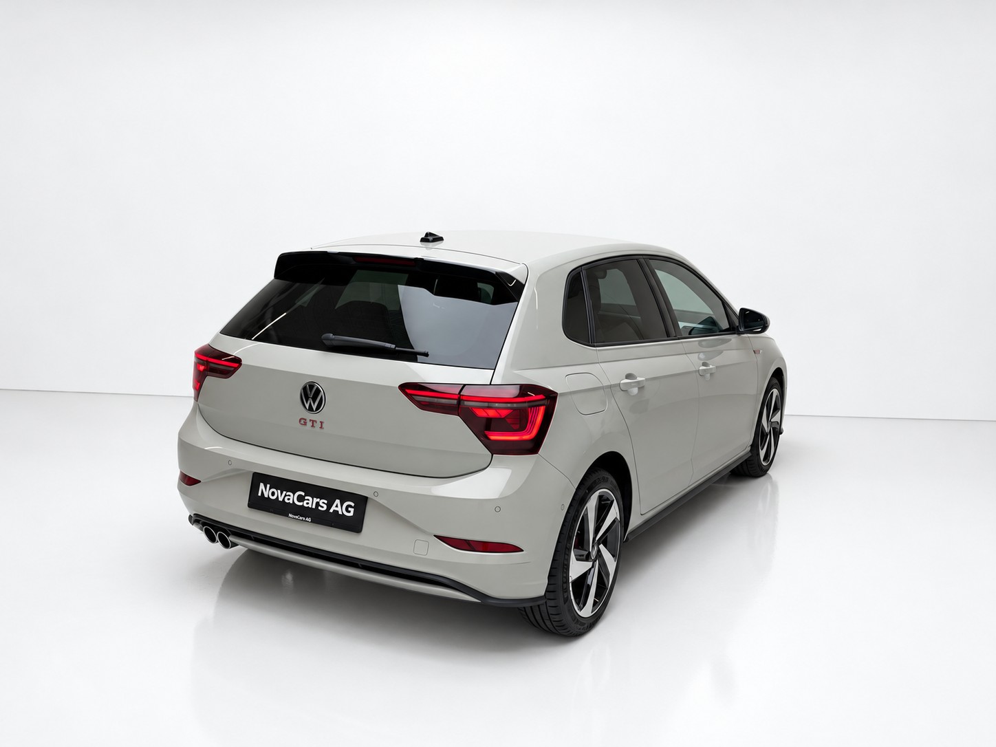 VW Polo 2.0 TSI GTI PRO-image-4
