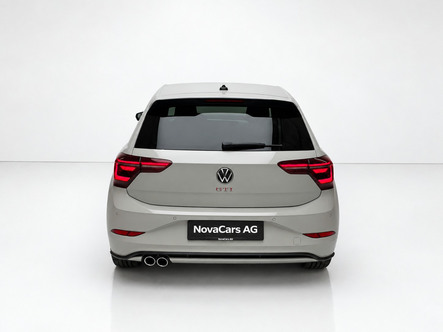 VW Polo 2.0 TSI GTI PRO-showroom-element-3