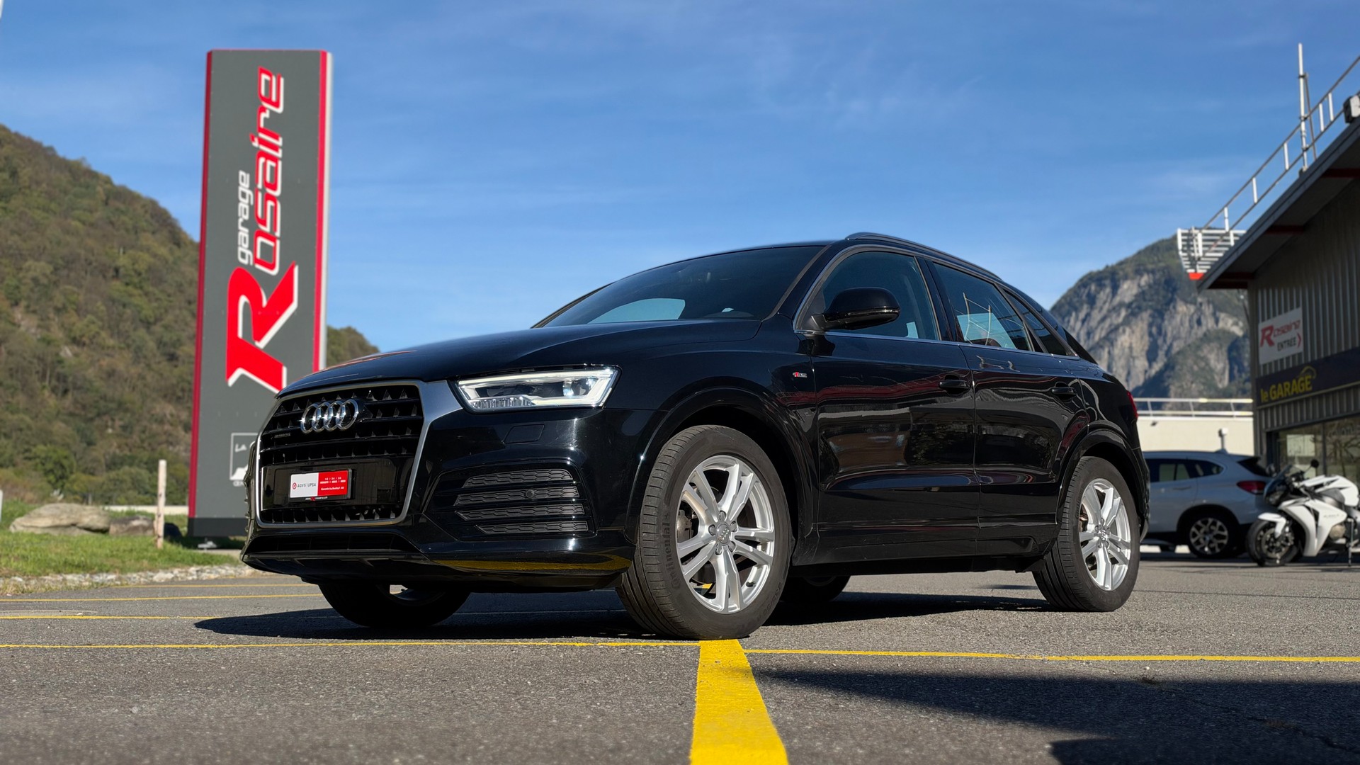 AUDI Q3 2.0 TFSI sport quattro S-tronic
