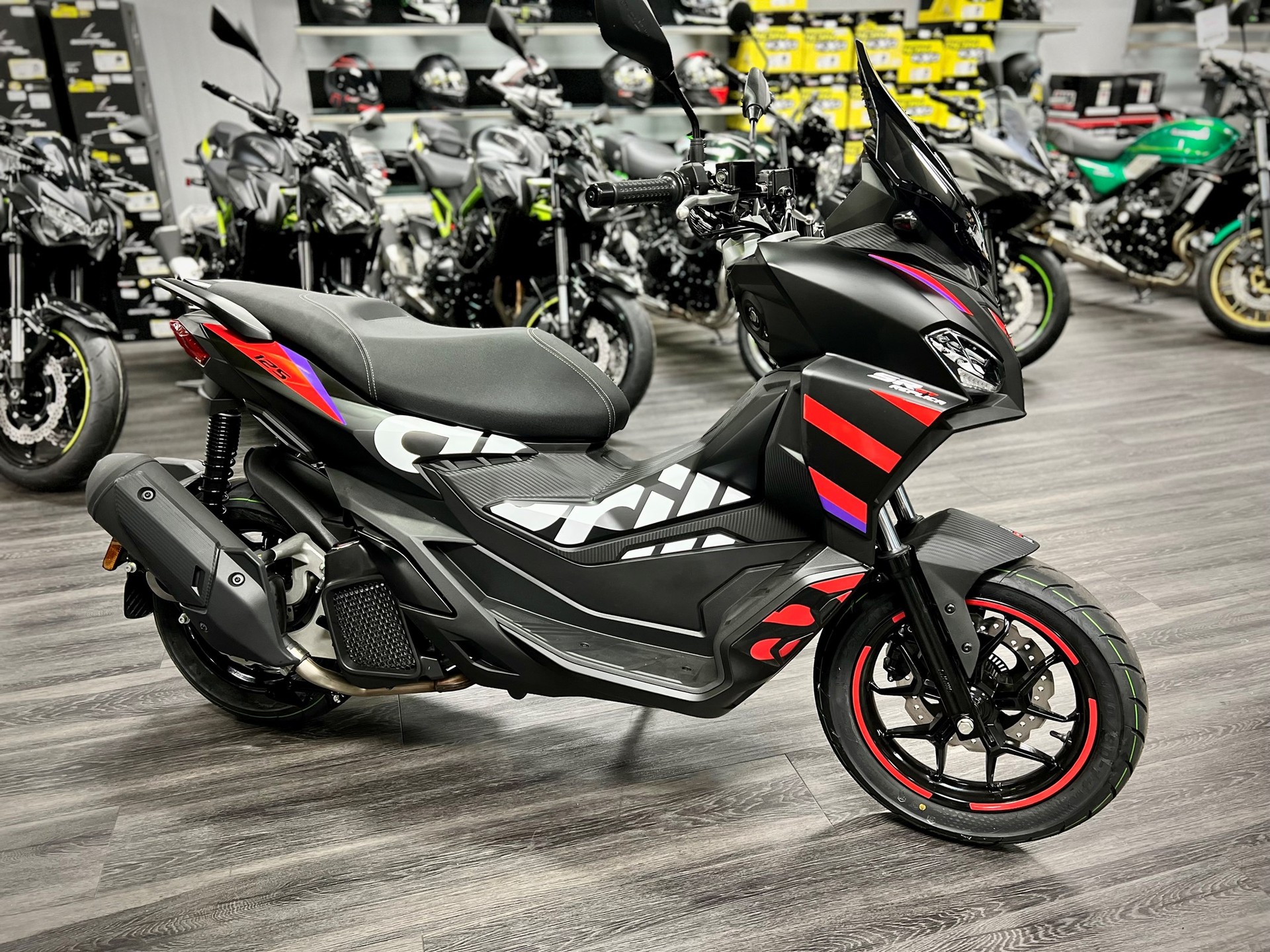 APRILIA SR 125 GT Replica ABS-image-0