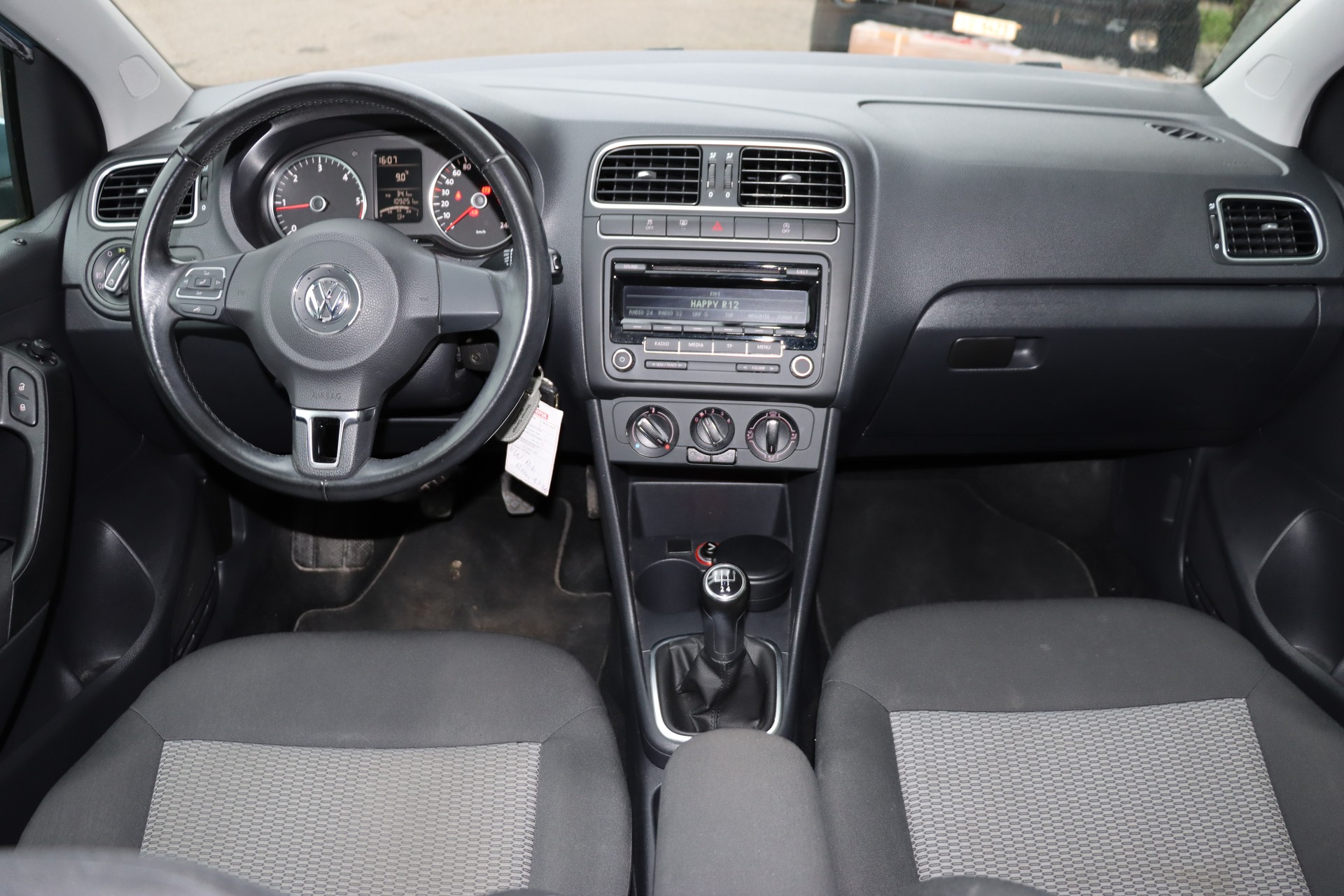 VW Polo 1.2 TDI BlueMotion Trendline-image-9
