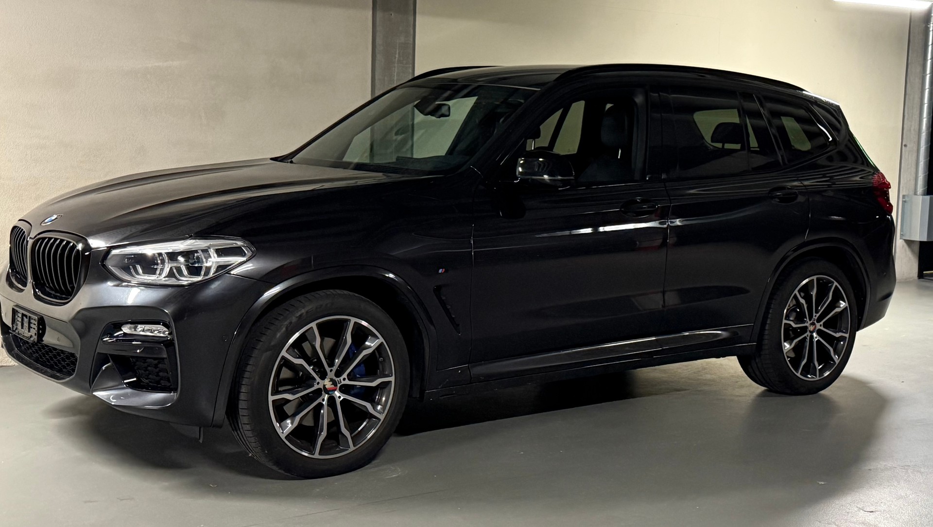 BMW X3 xDrive M40i Steptronic-showroom-element-1