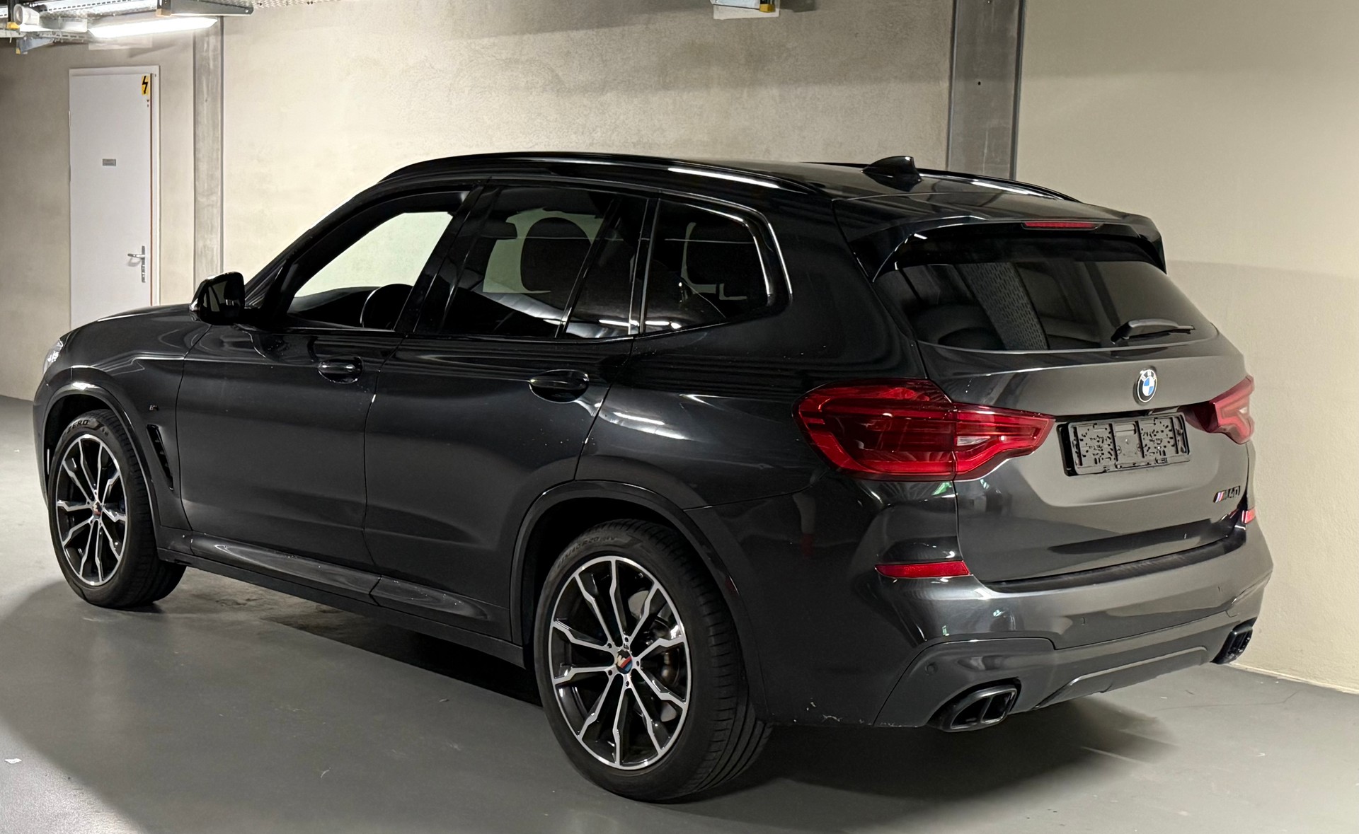 BMW X3 xDrive M40i Steptronic-showroom-element-3