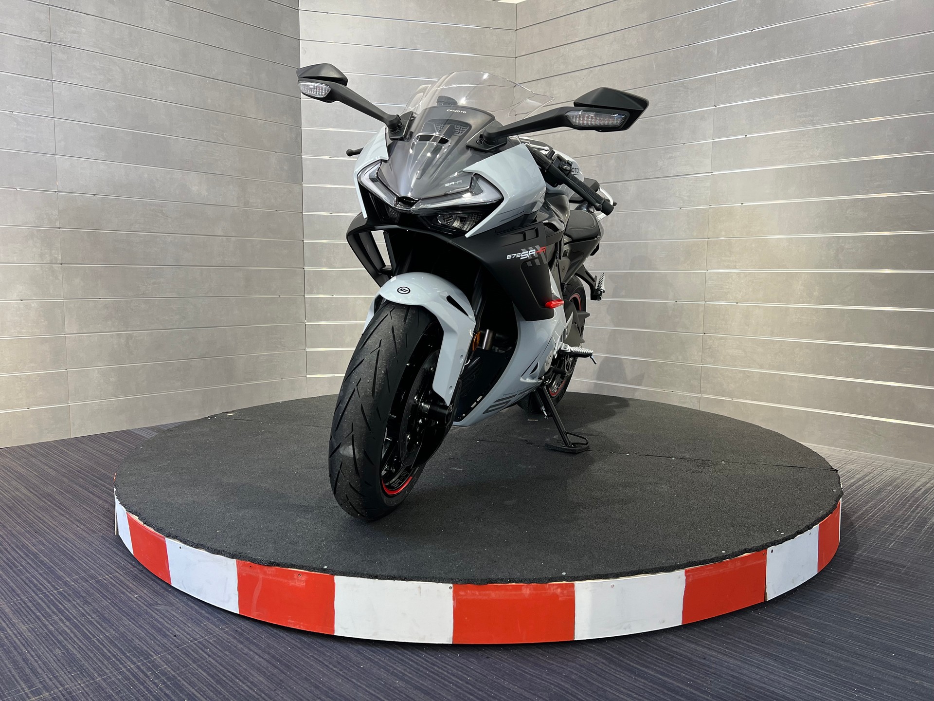 CF MOTO 675SR-R-image-0