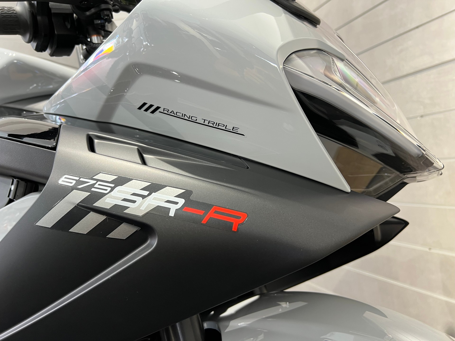 CF MOTO 675SR-R-image-13