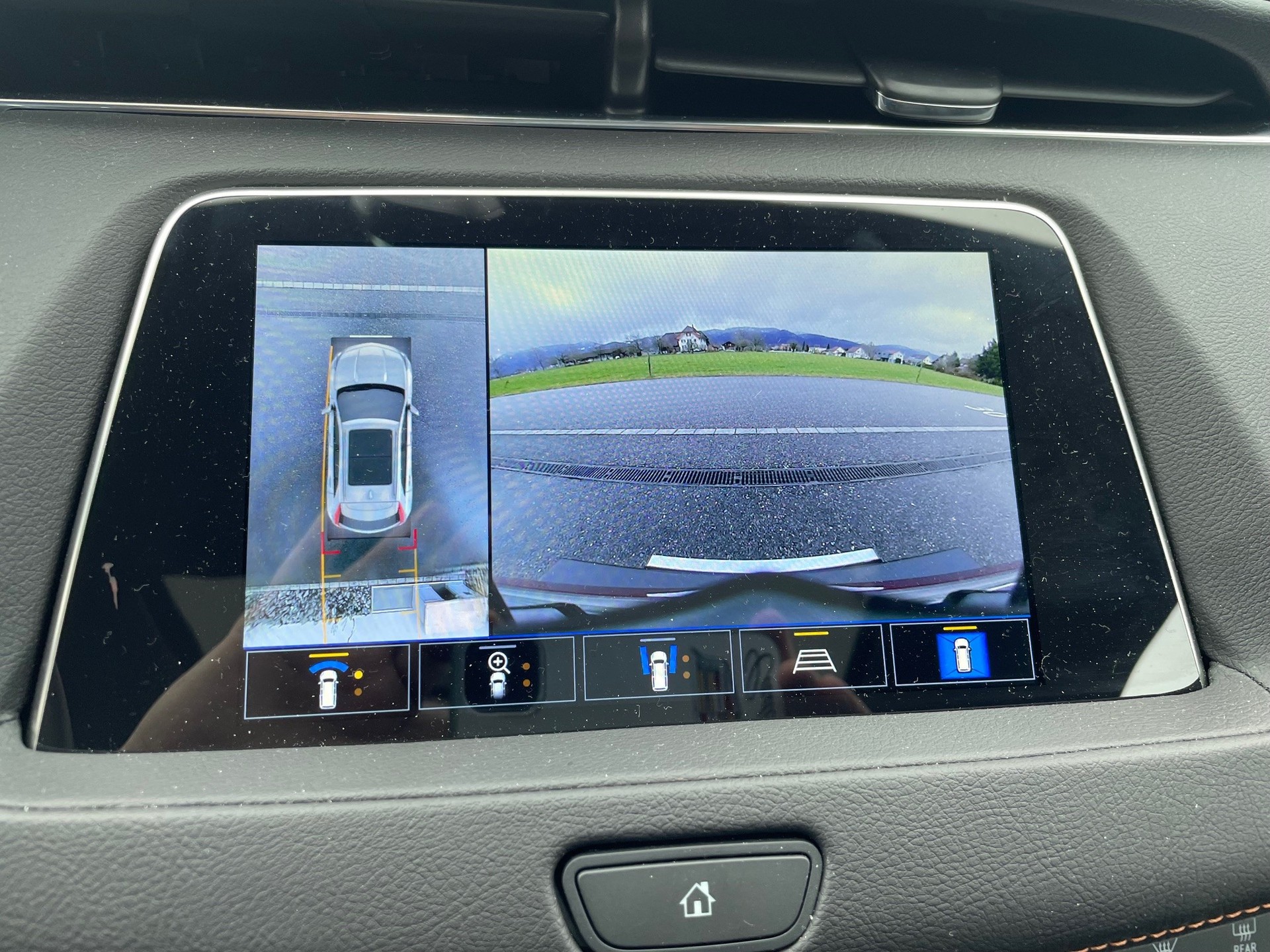 CADILLAC XT4 350T 2.0 Sport AWD-image-15