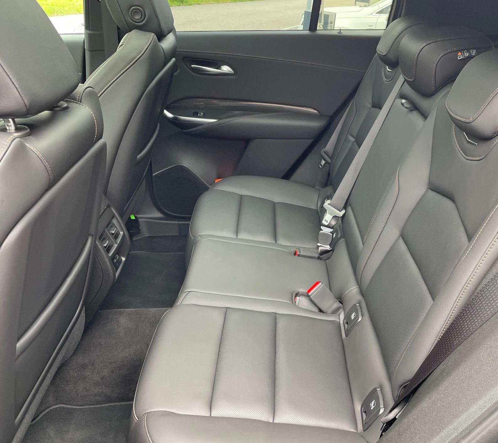 CADILLAC XT4 350T 2.0 Sport AWD-image-11