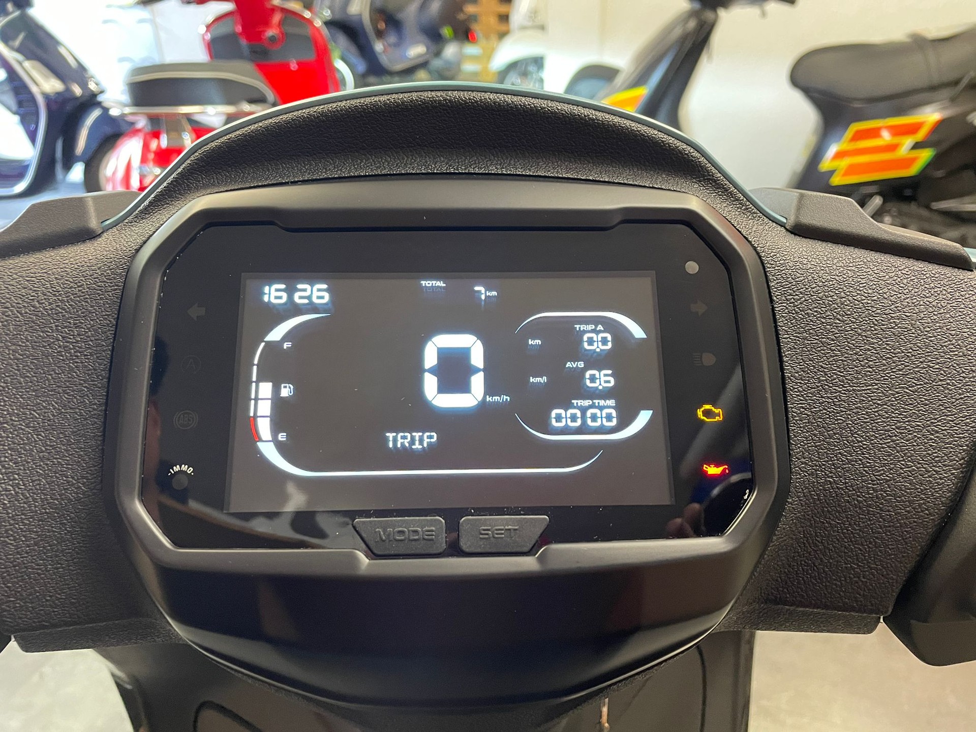 PIAGGIO Liberty 125 Sport E5+-image-4