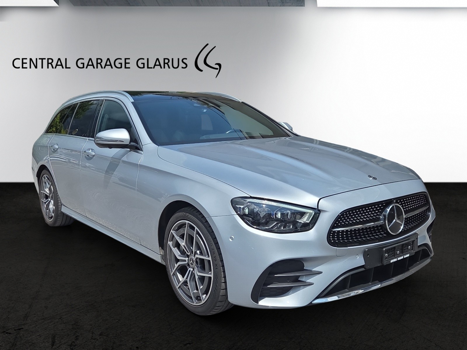MERCEDES-BENZ E 450 T 4Matic AMG Line 9G-Tronic-showroom-element-1