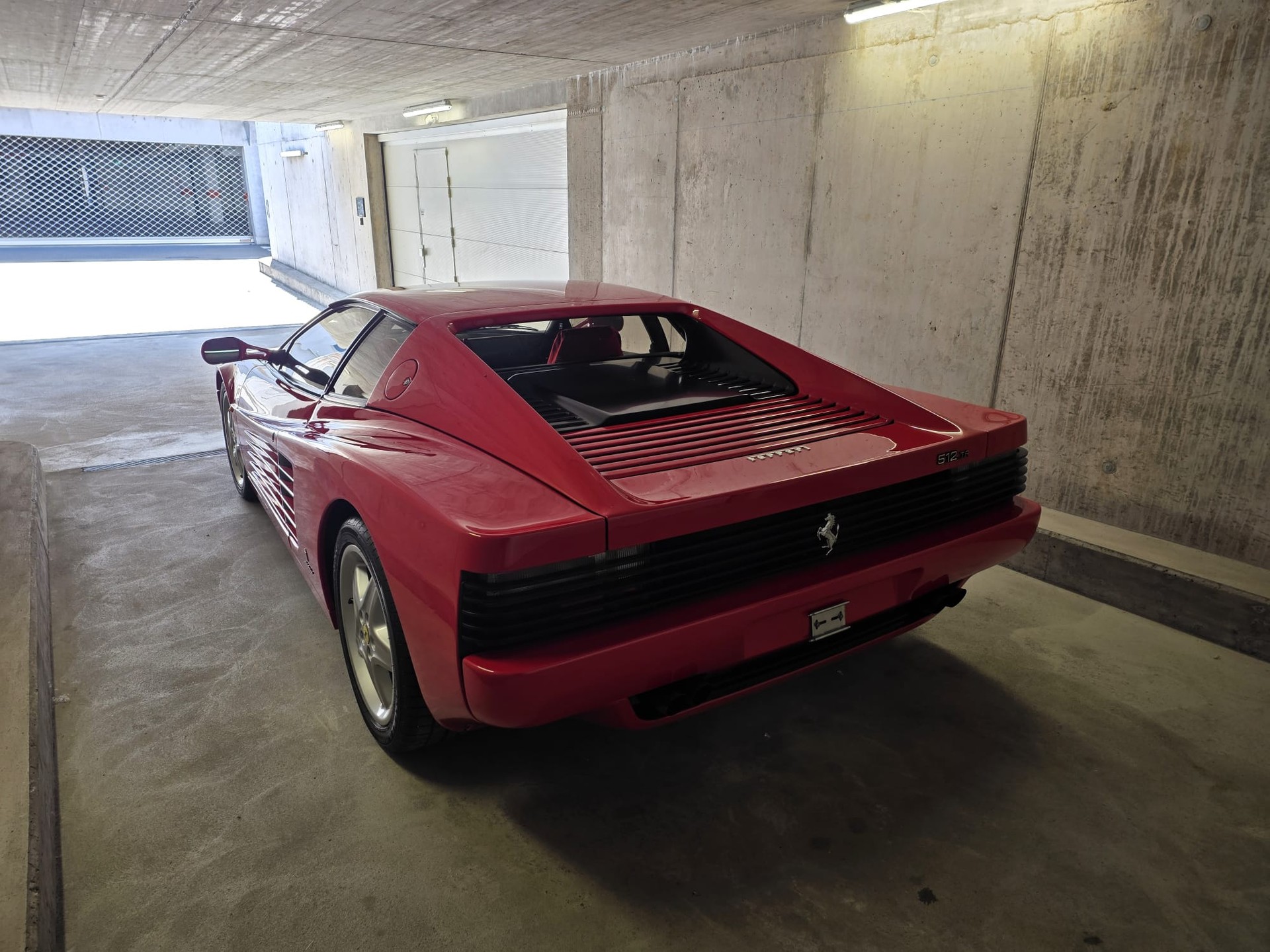 FERRARI 512 TR-image-4