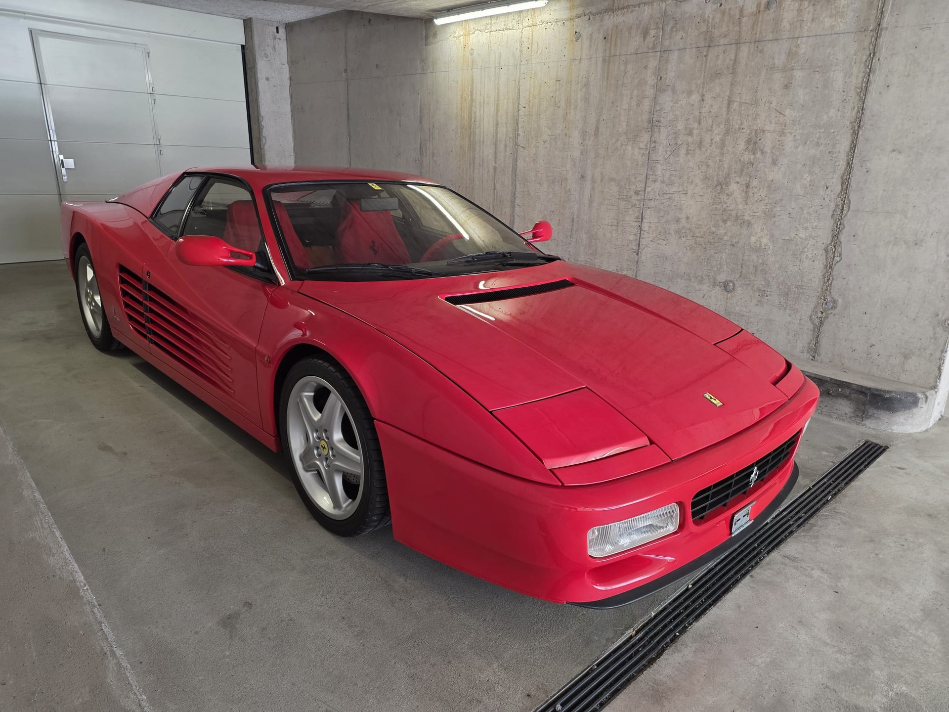 FERRARI 512 TR