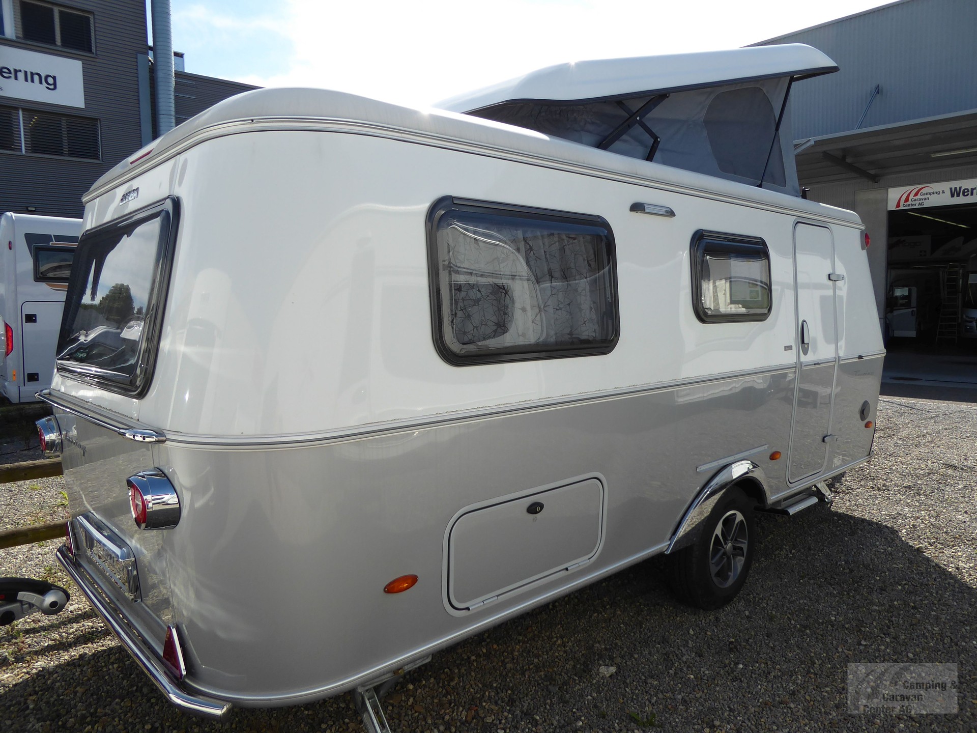 ERIBA Touring 642 Edition Urban-showroom-element-3