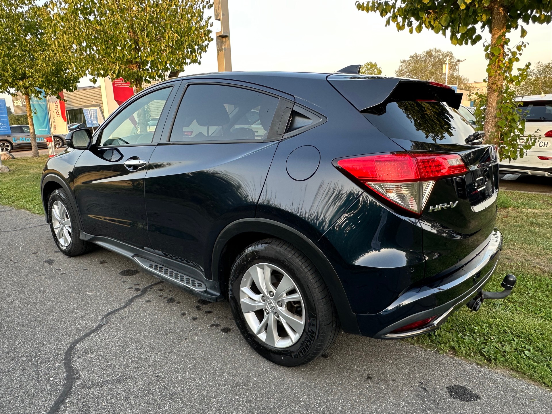 HONDA HR-V 1.5i-VTEC Elegance CVT-image-3