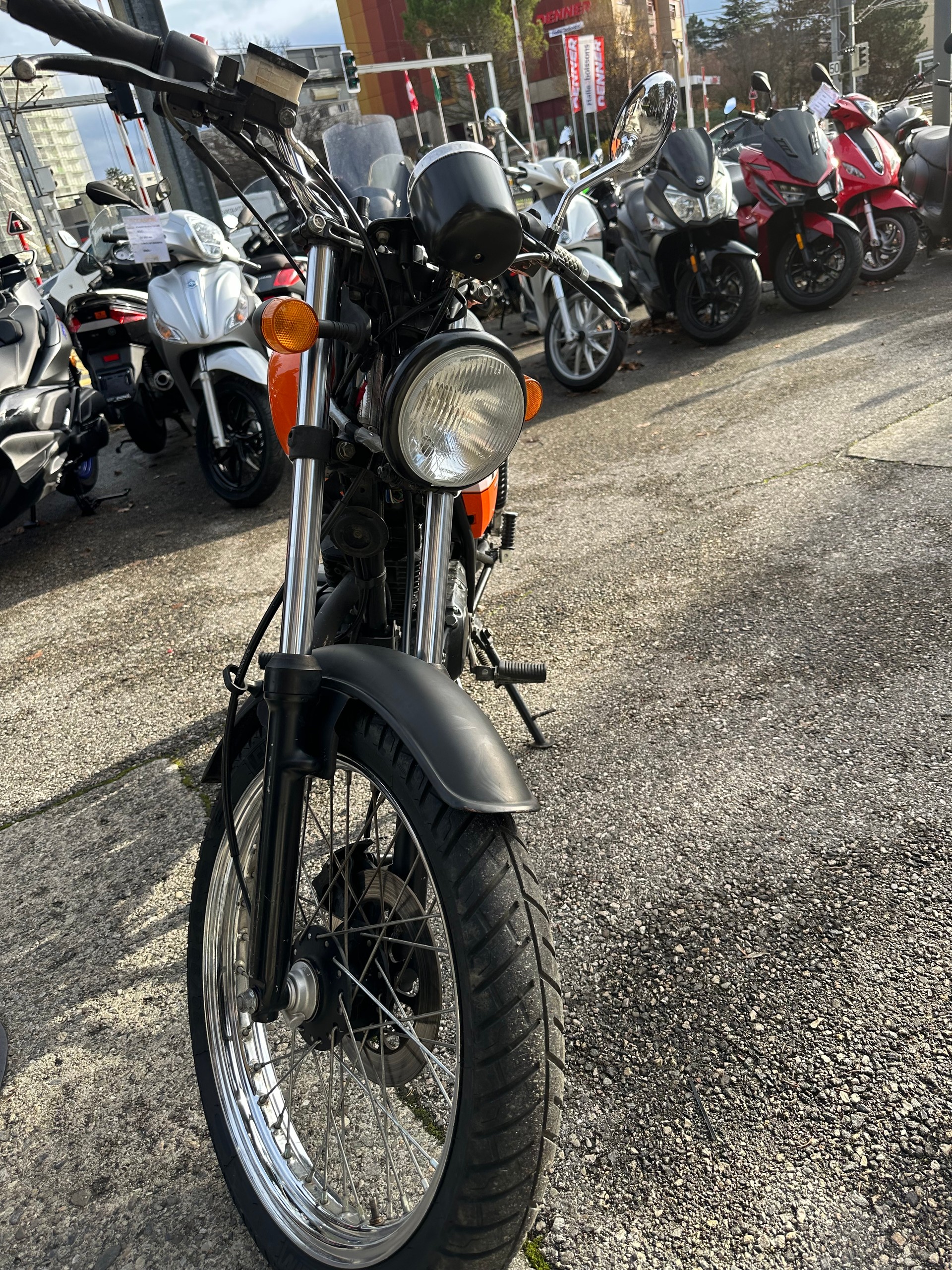 MASH 125 Seventy Five-image-1