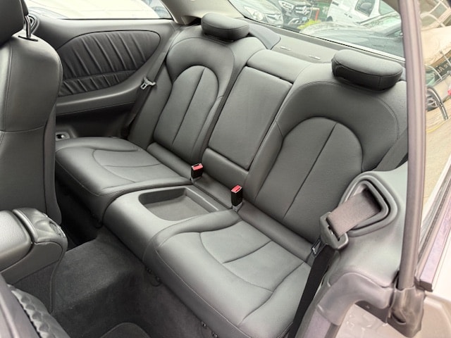 MERCEDES-BENZ CLK 500 Elégance 7G-Tronic-image-10
