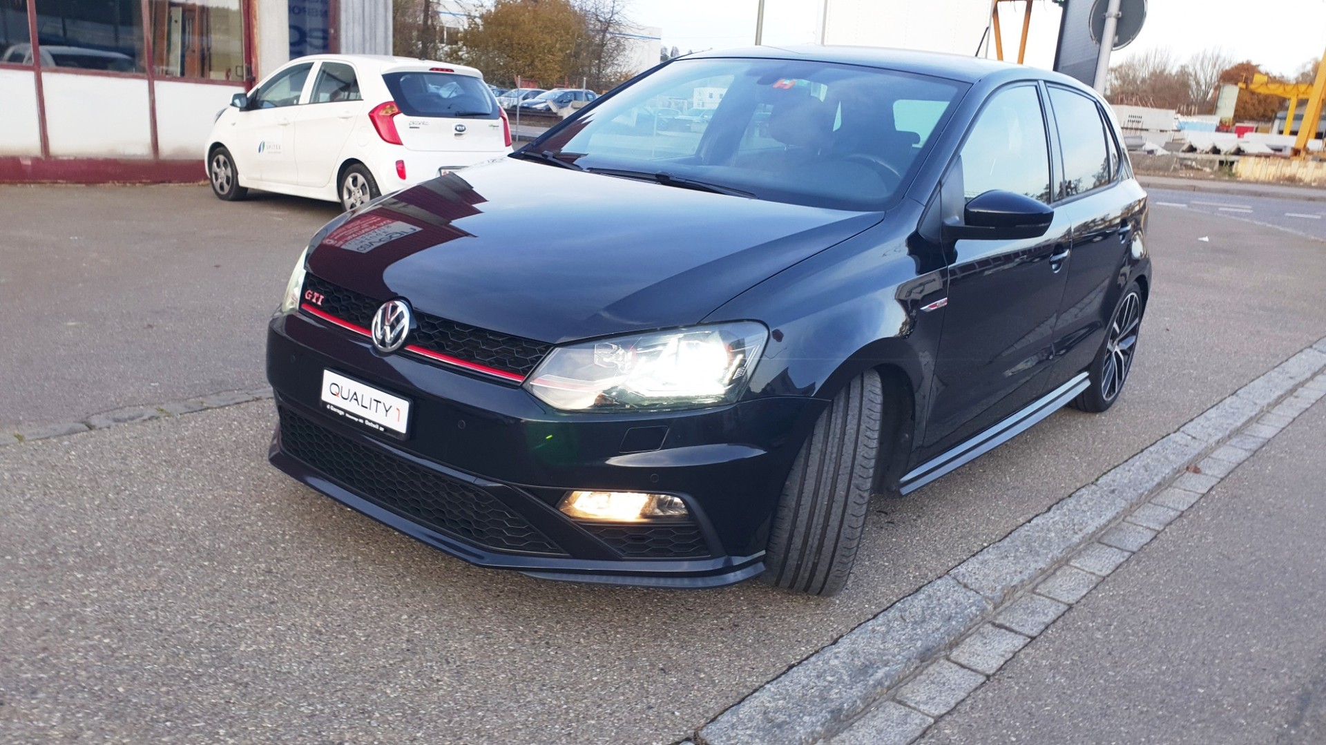 VW Polo 1.8 TSI GTI DSG-image-5