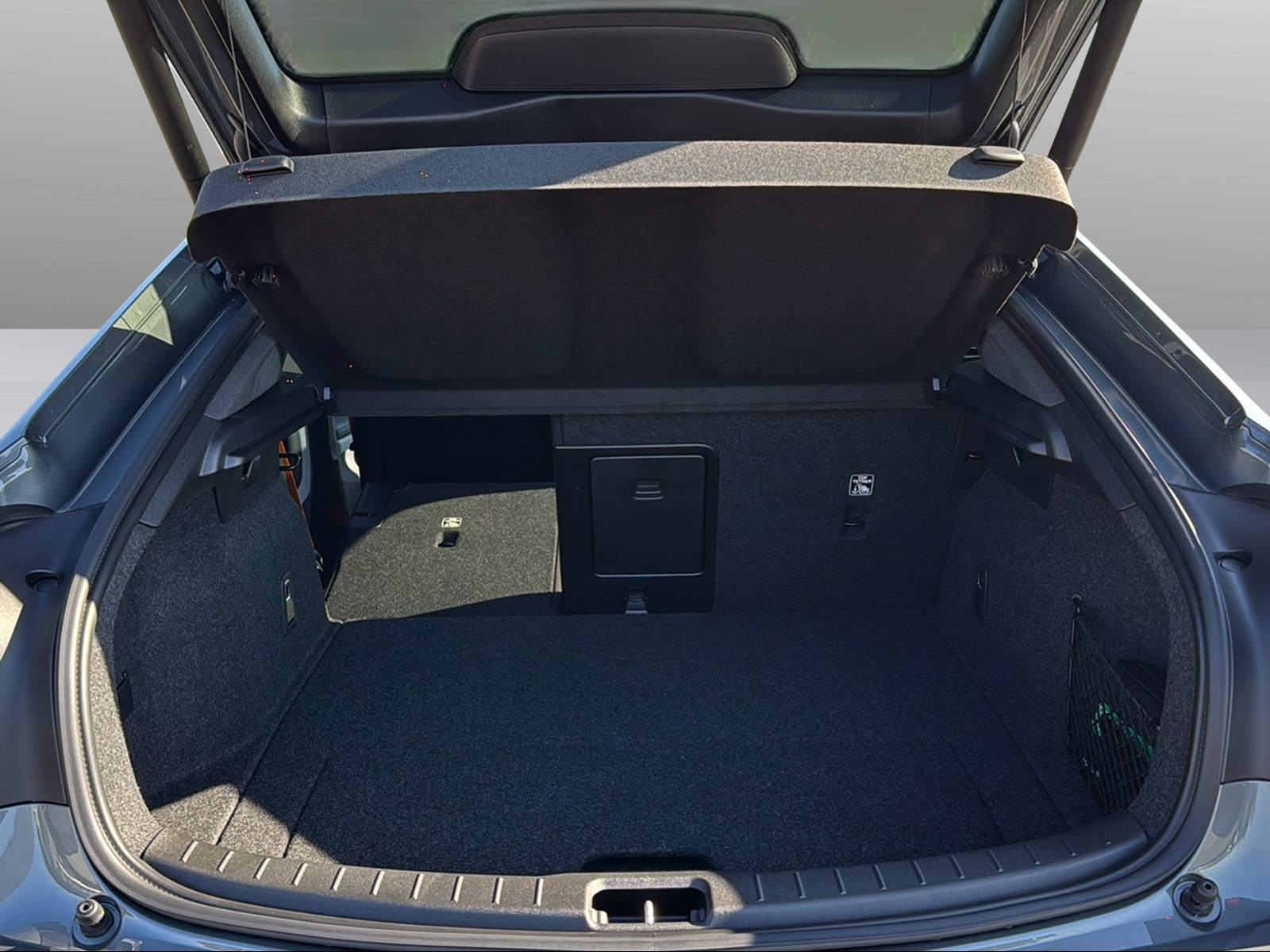 POLESTAR 2 Long Range Dual Motor-image-15