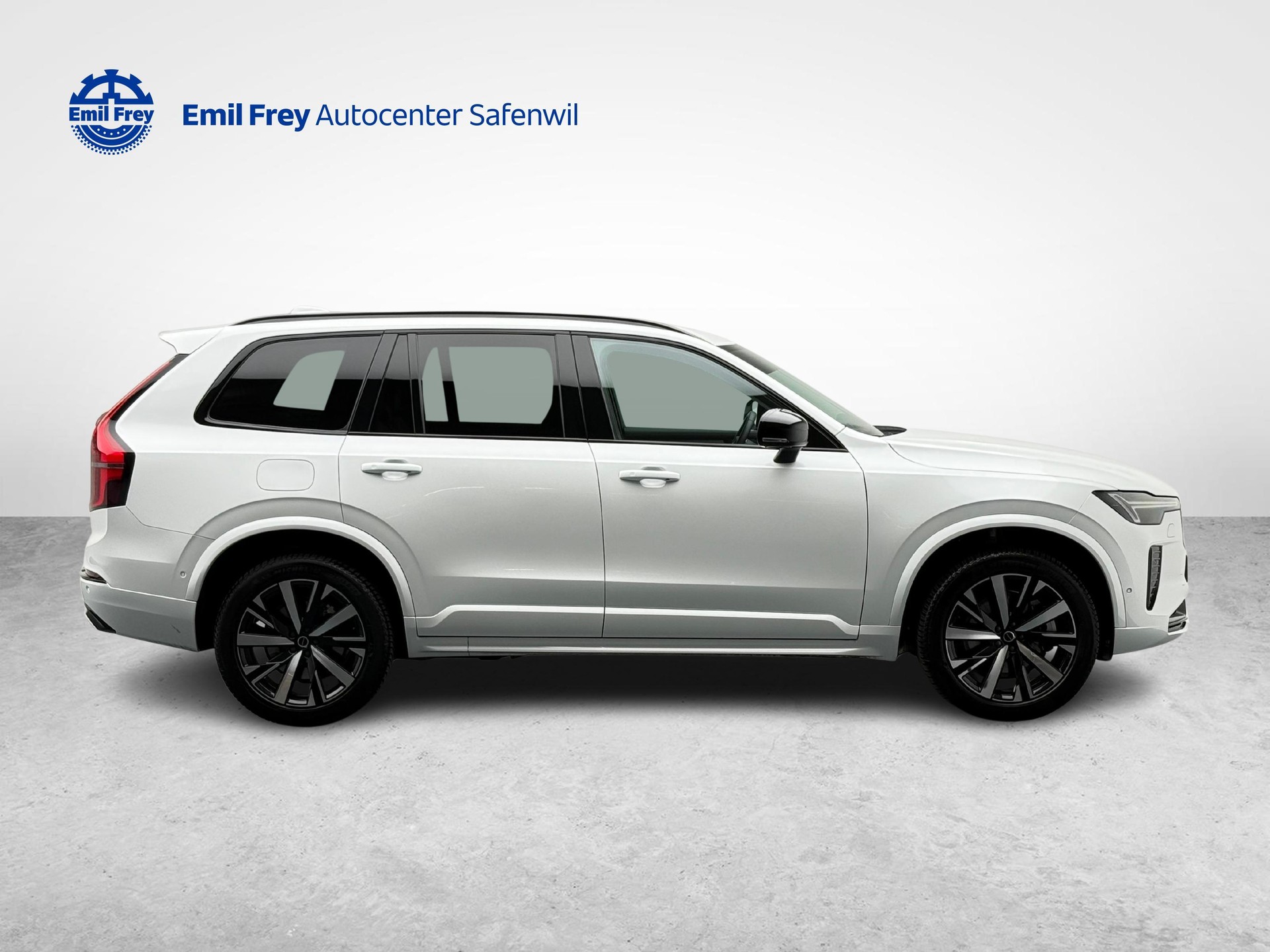 VOLVO XC90 2.0 T8 TE Plus Dark eAWD-image-10