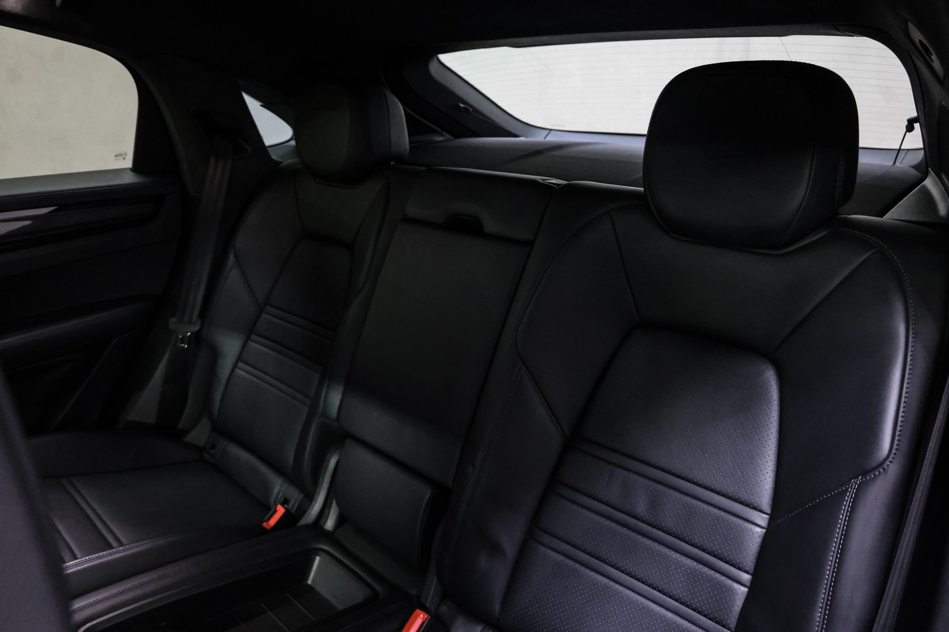 PORSCHE Cayenne Turbo GT Coupé-image-28