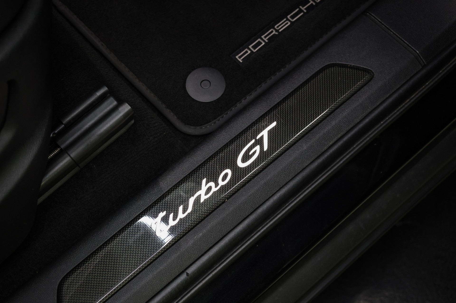 PORSCHE Cayenne Turbo GT Coupé-image-25