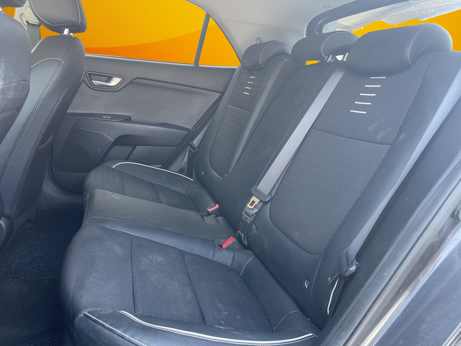 KIA Rio 1.0 T-GDi GT Line-image-11