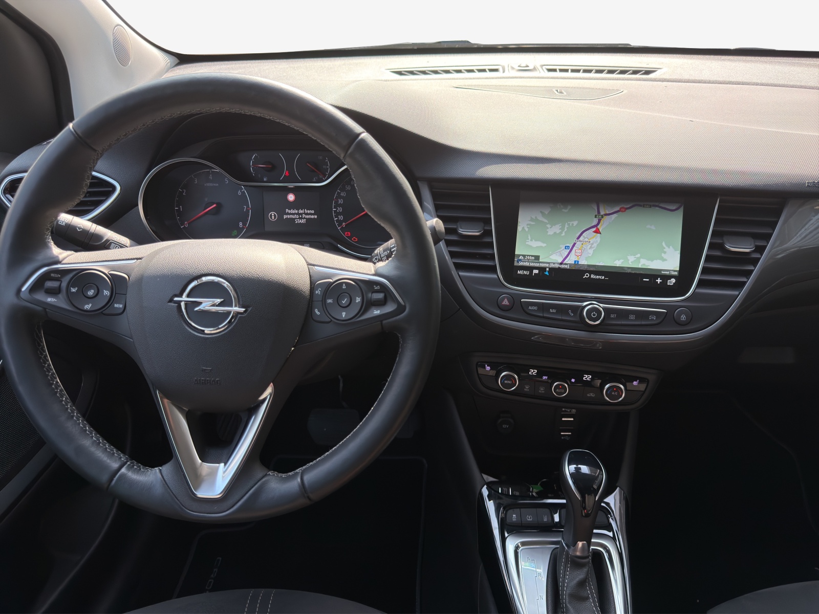 OPEL Crossland 1.2i Elegance Blitz Automat-image-8