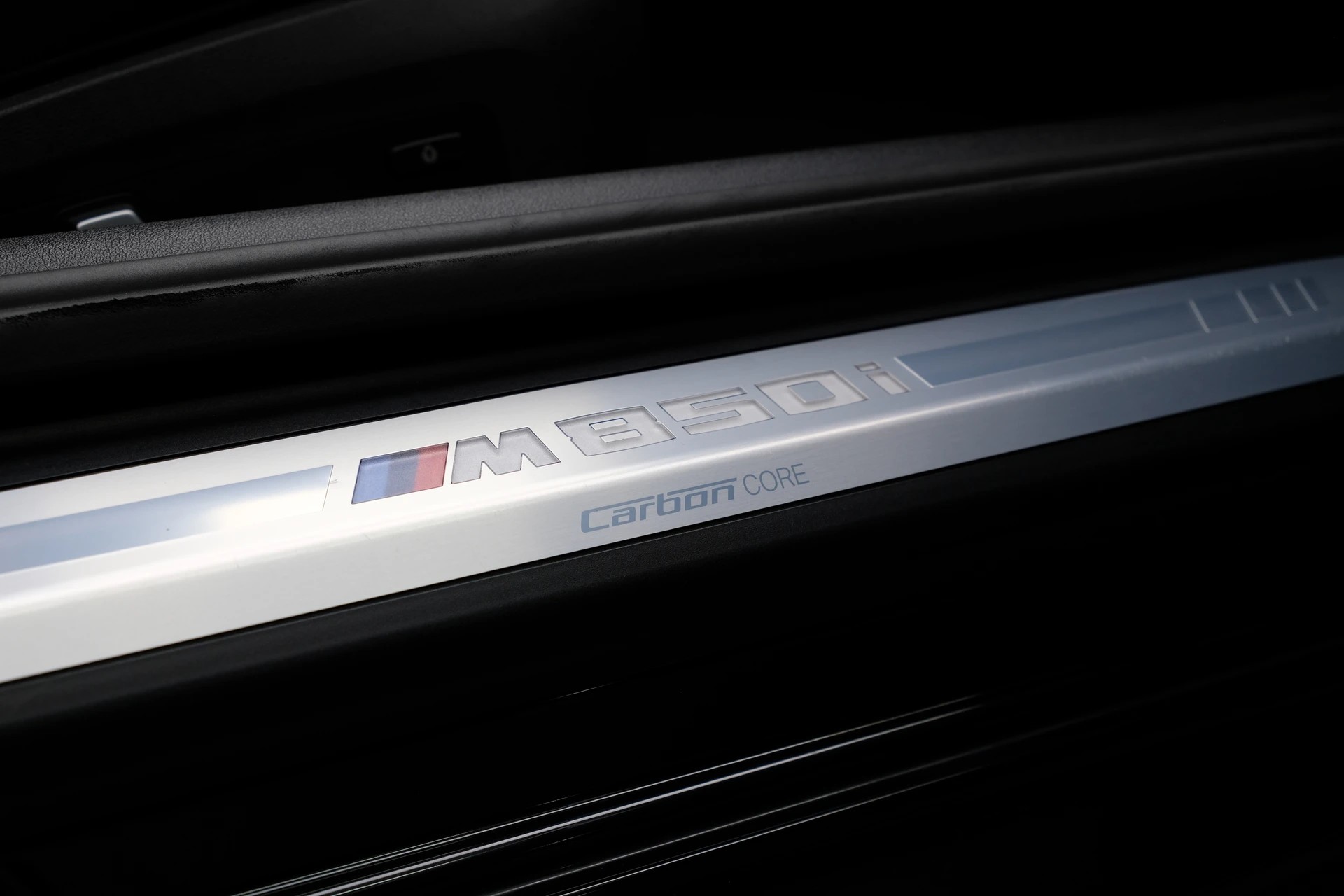 BMW M850i xDrive Steptronic-image-30