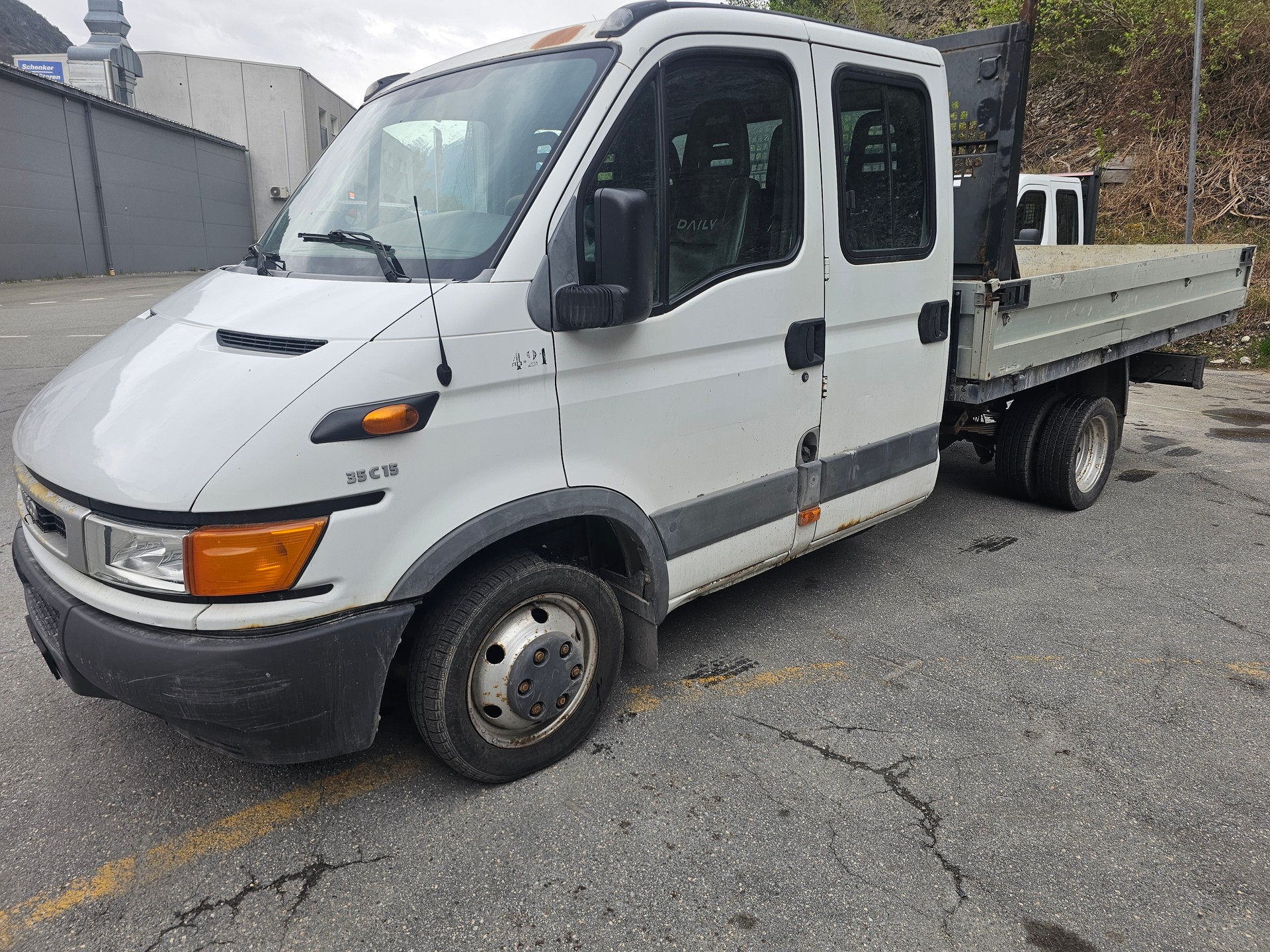IVECO 35 C 15 D A2HA65B1B1-image-1