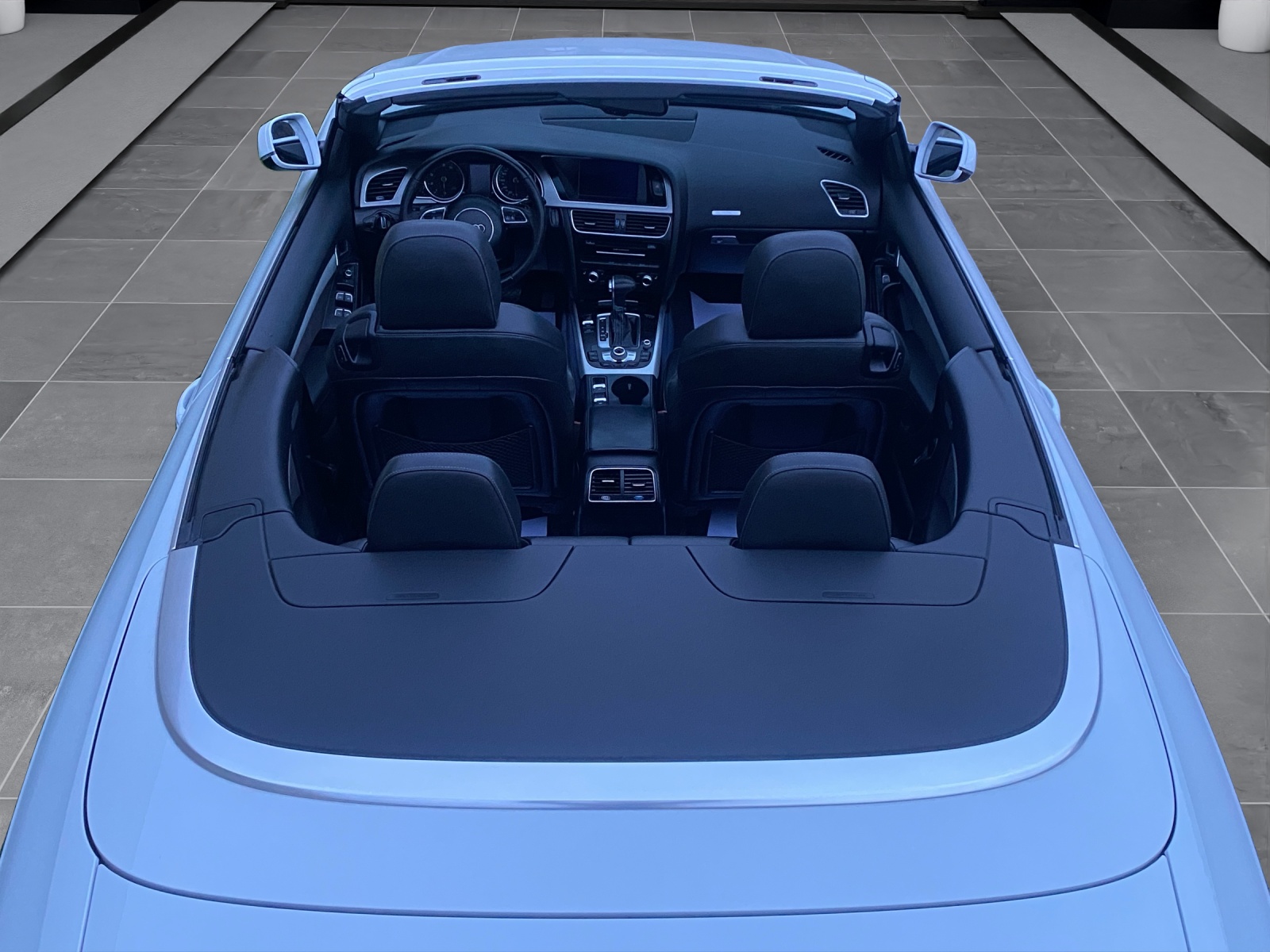 AUDI A5 Carobriolet 2.0TFSI 225PS quattro 4x4 S-tnic S-Line innen & aussen, Automat. Frisch ab MFK & Service Steuerkette neu ersetzt.-image-12