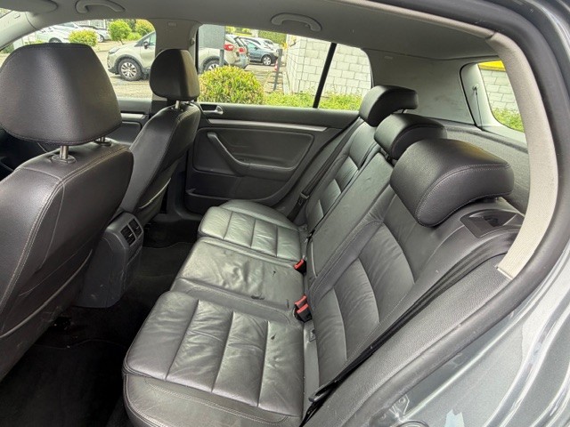 VW Golf 2.0 FSI Sportline-image-6