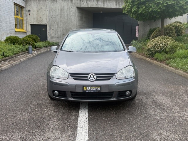 VW Golf 2.0 FSI Sportline