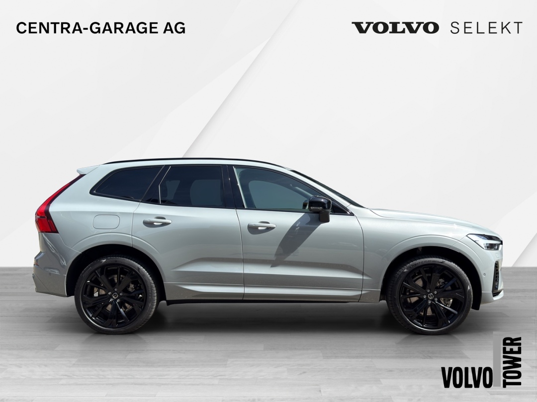 VOLVO XC60 T8 eAWD PluginHybrid Black Edition Geartronic-image-4